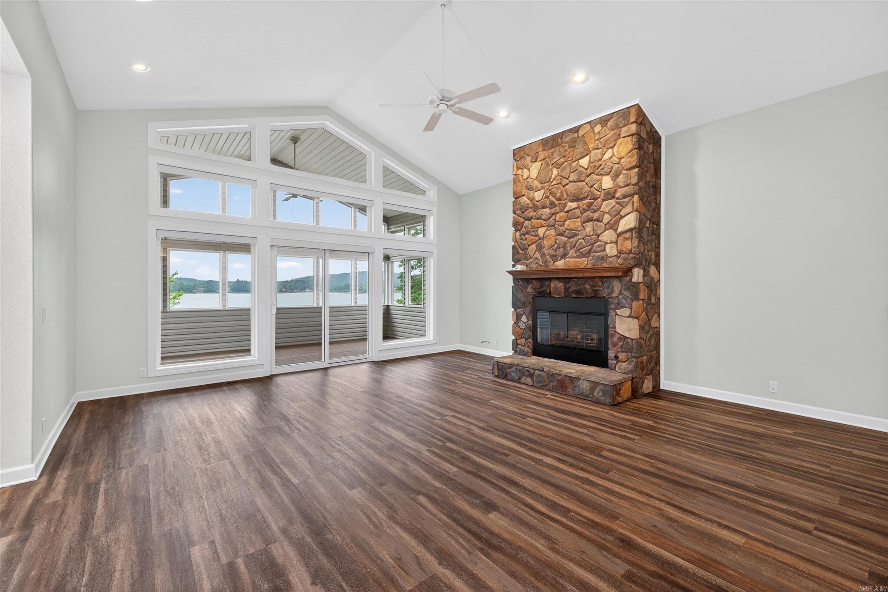 FONSAGRADA - Residential