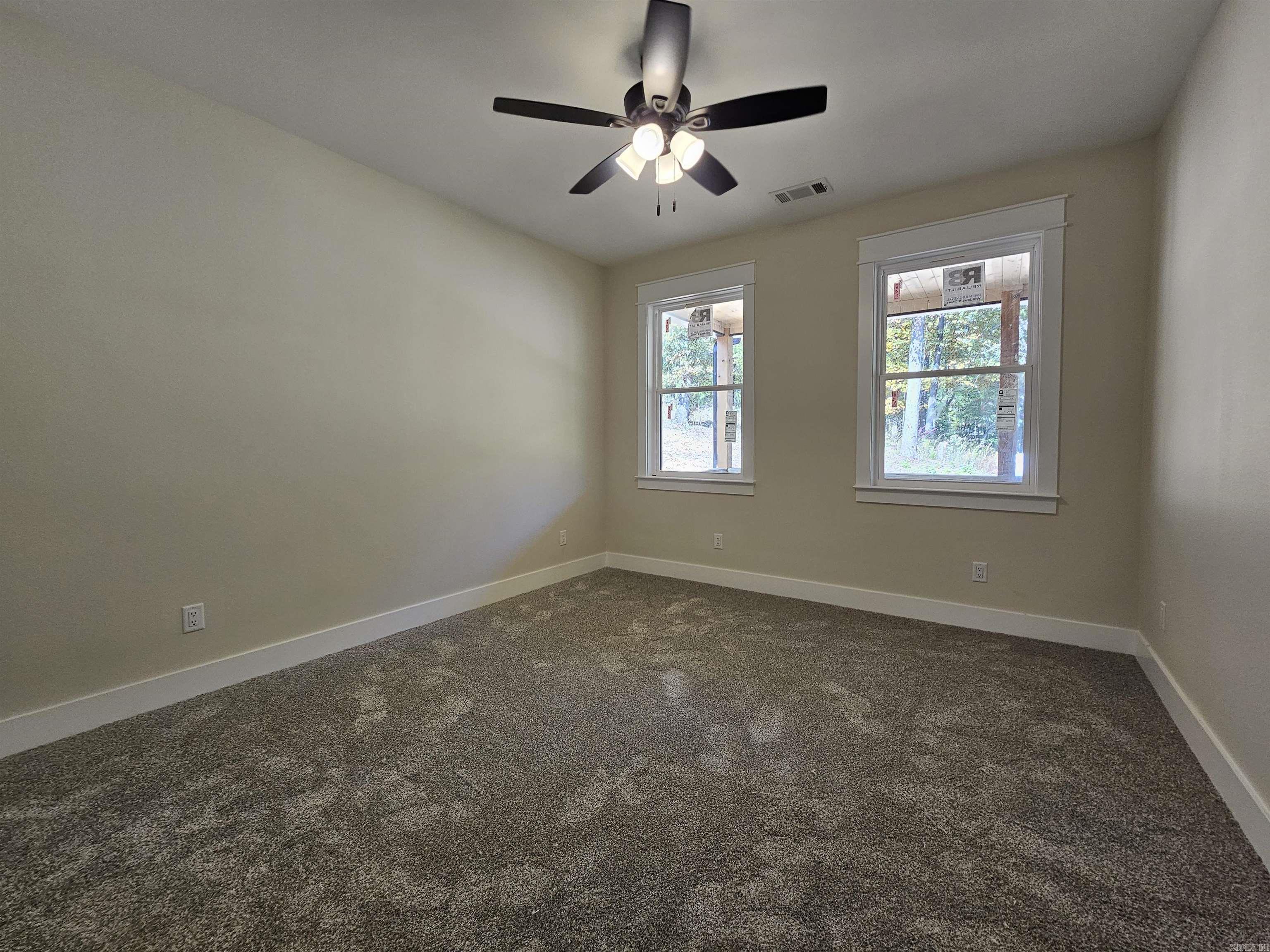 ROLLING MANOR - Residential