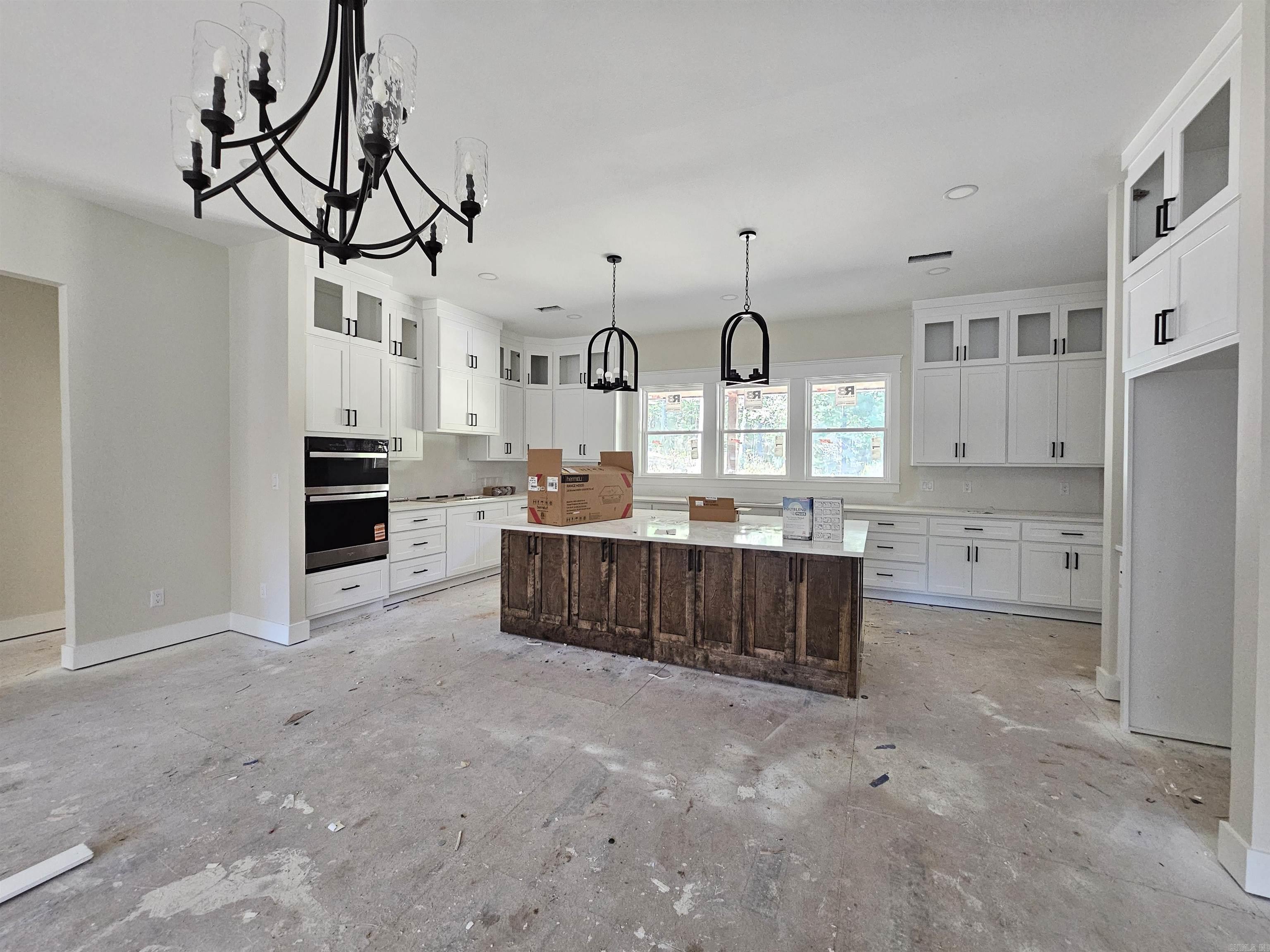 ROLLING MANOR - Residential