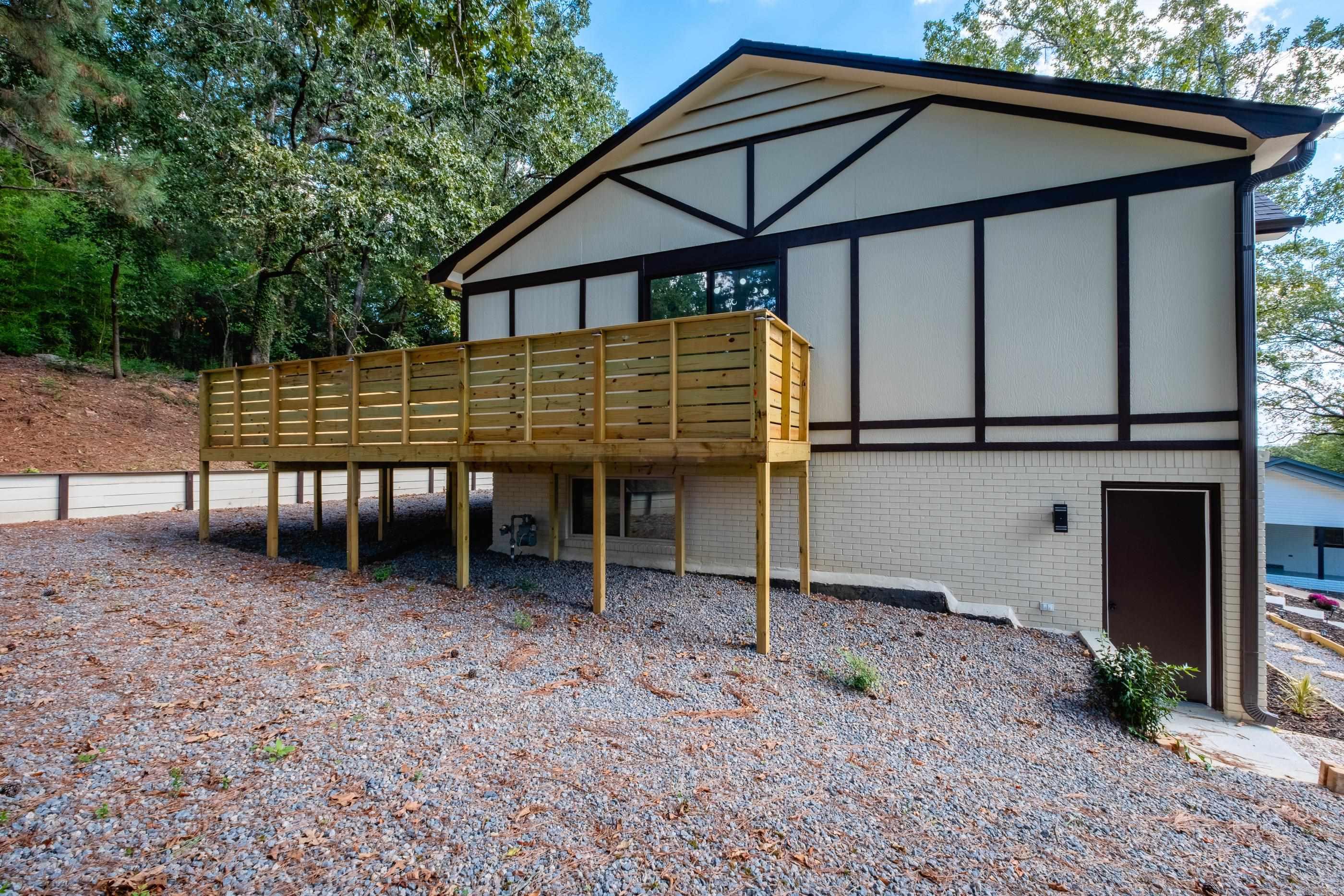 BROOKFIELD - Residential