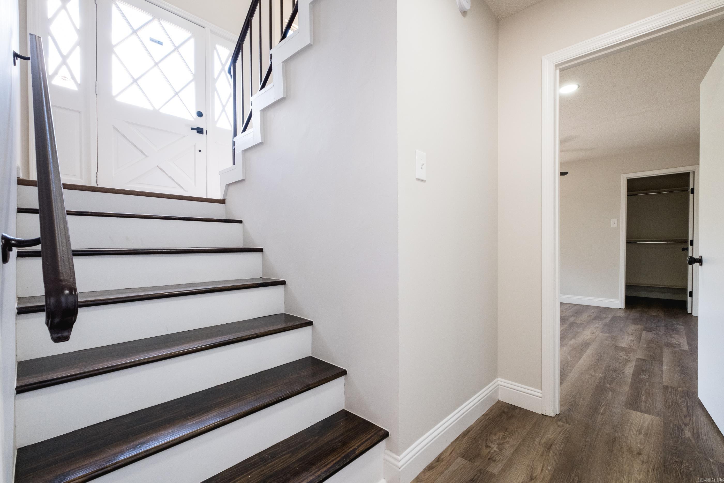 BROOKFIELD - Residential