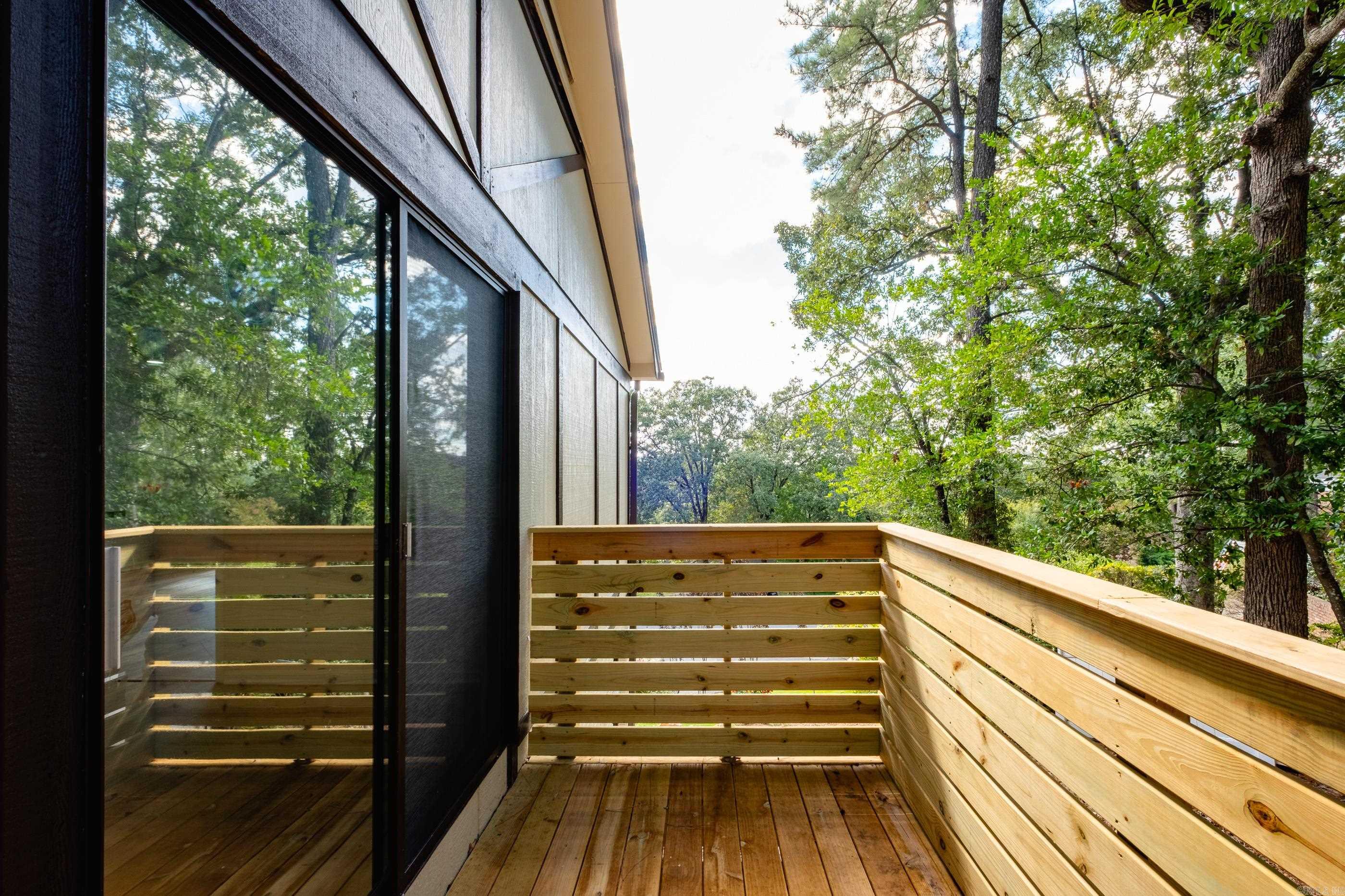 BROOKFIELD - Residential