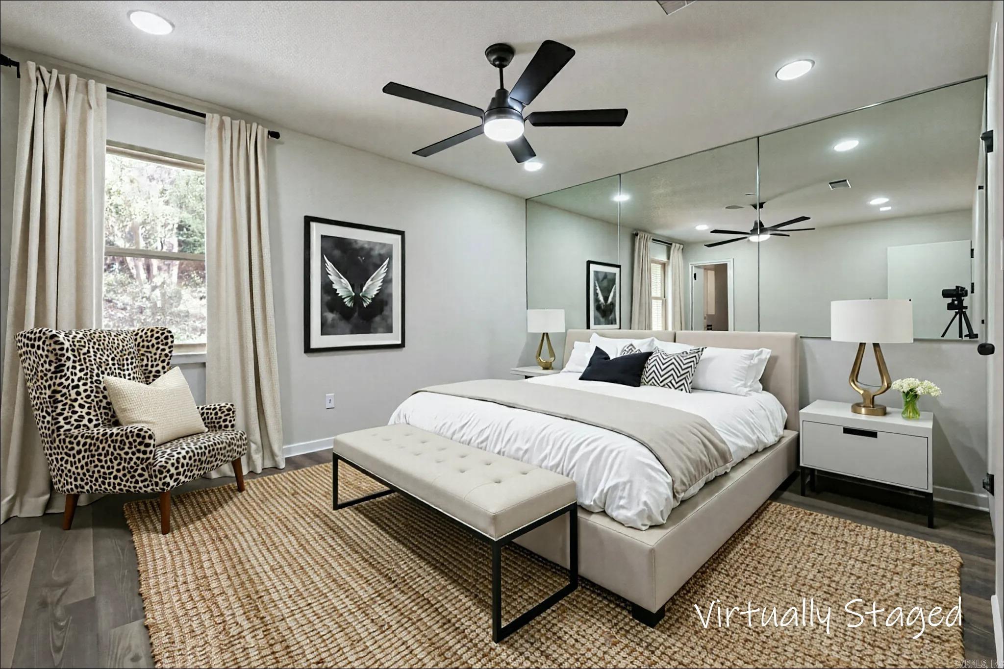 BROOKFIELD - Residential