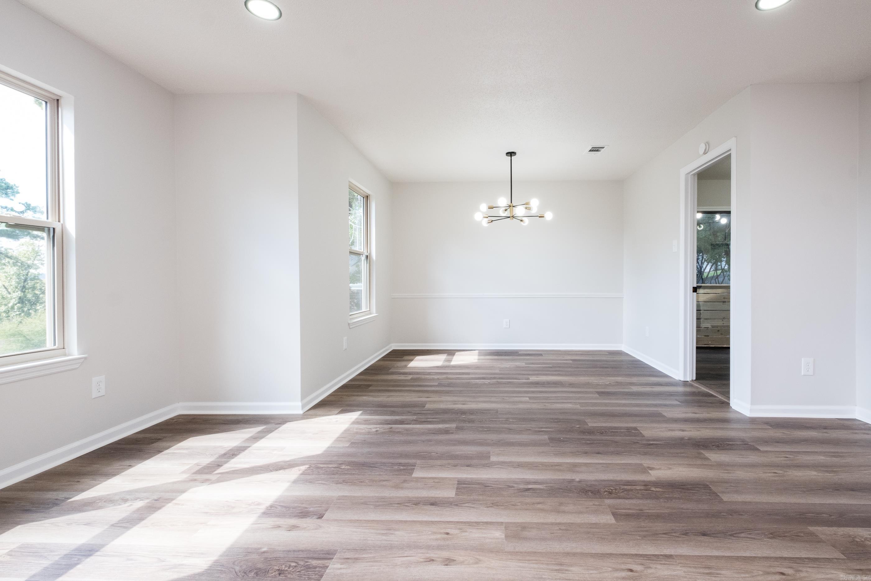 BROOKFIELD - Residential