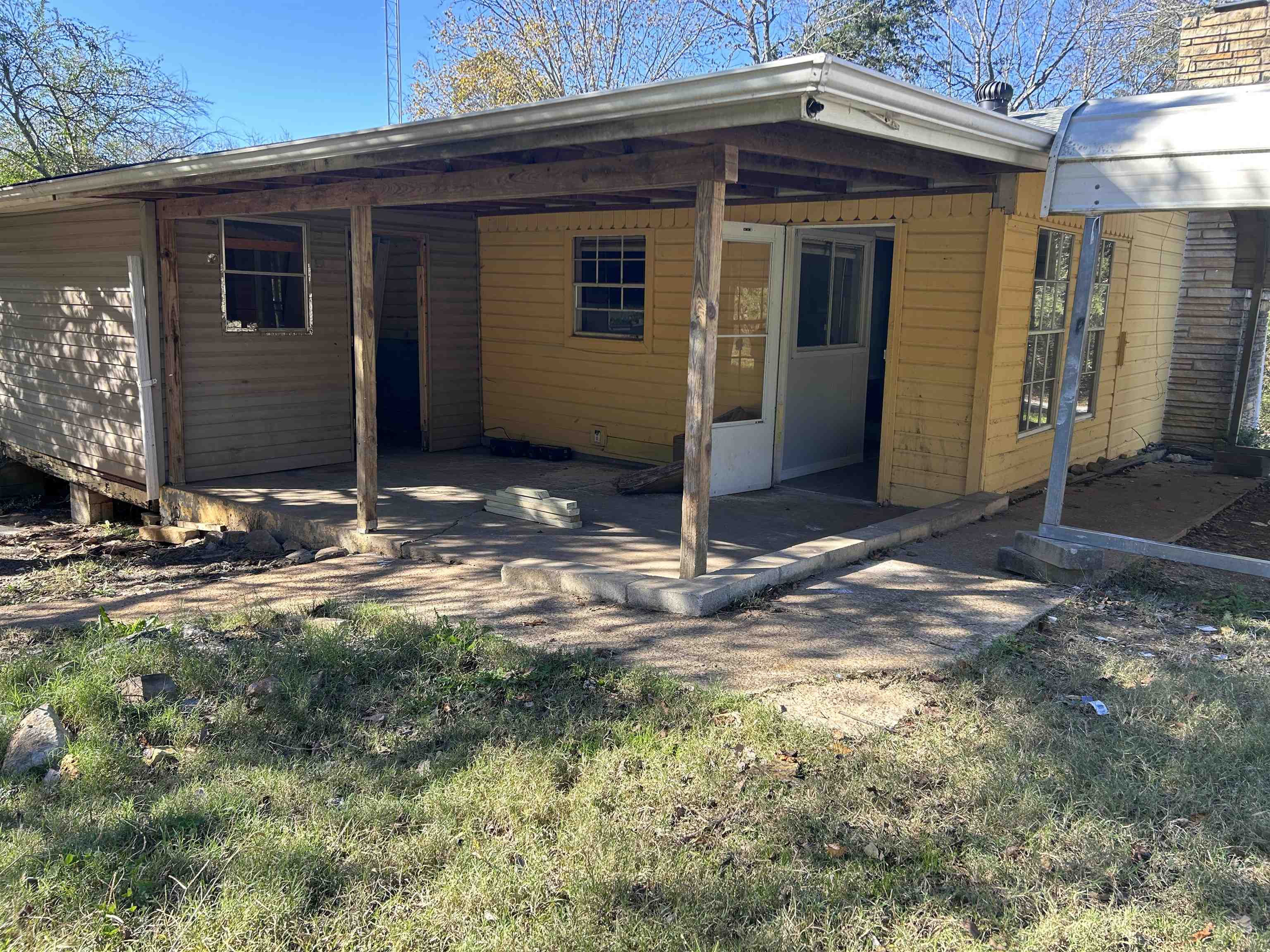 Lake - Residential Lease