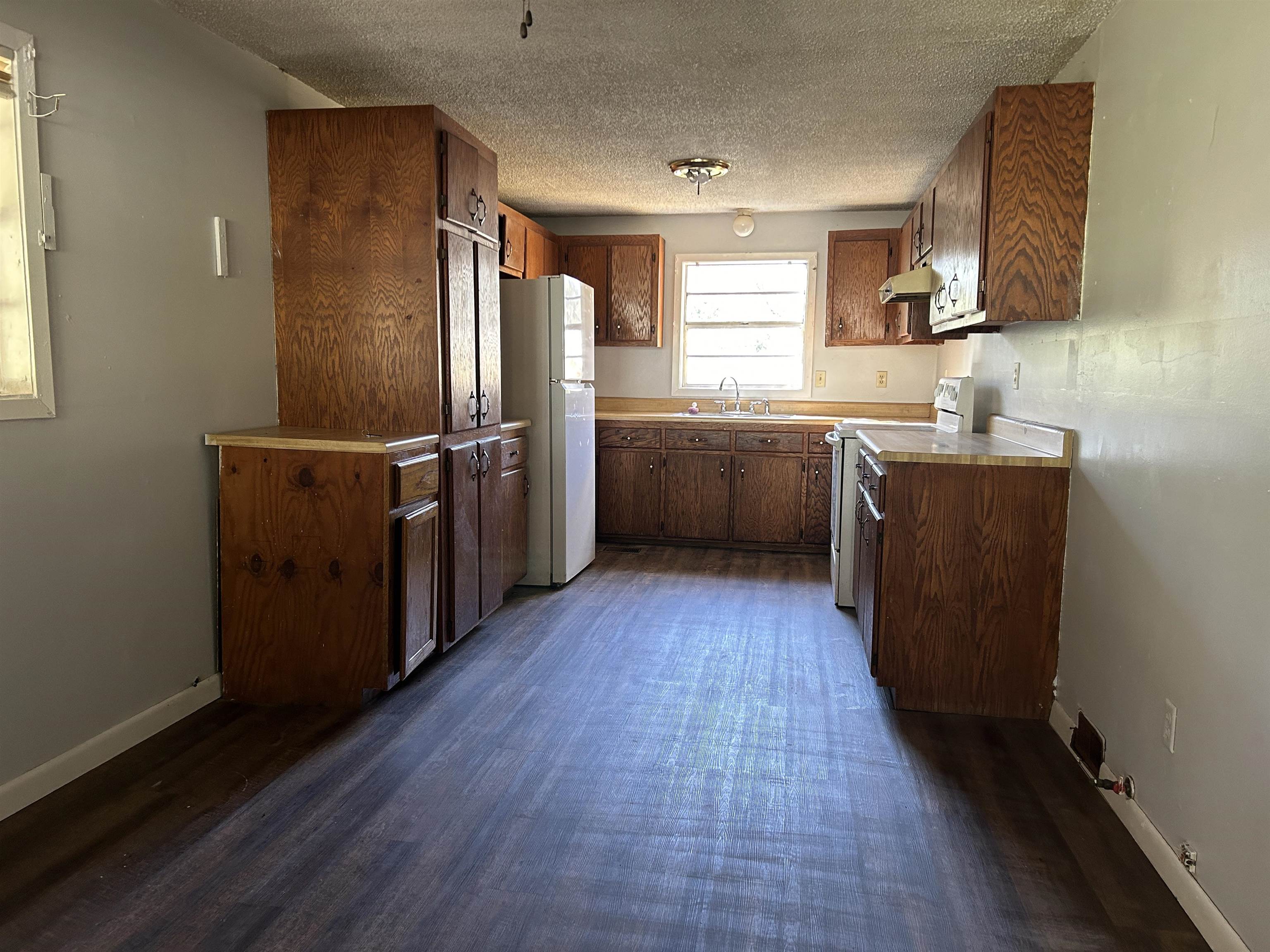 Lake - Residential Lease