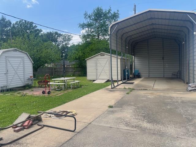 Mahles 2nd - Residential