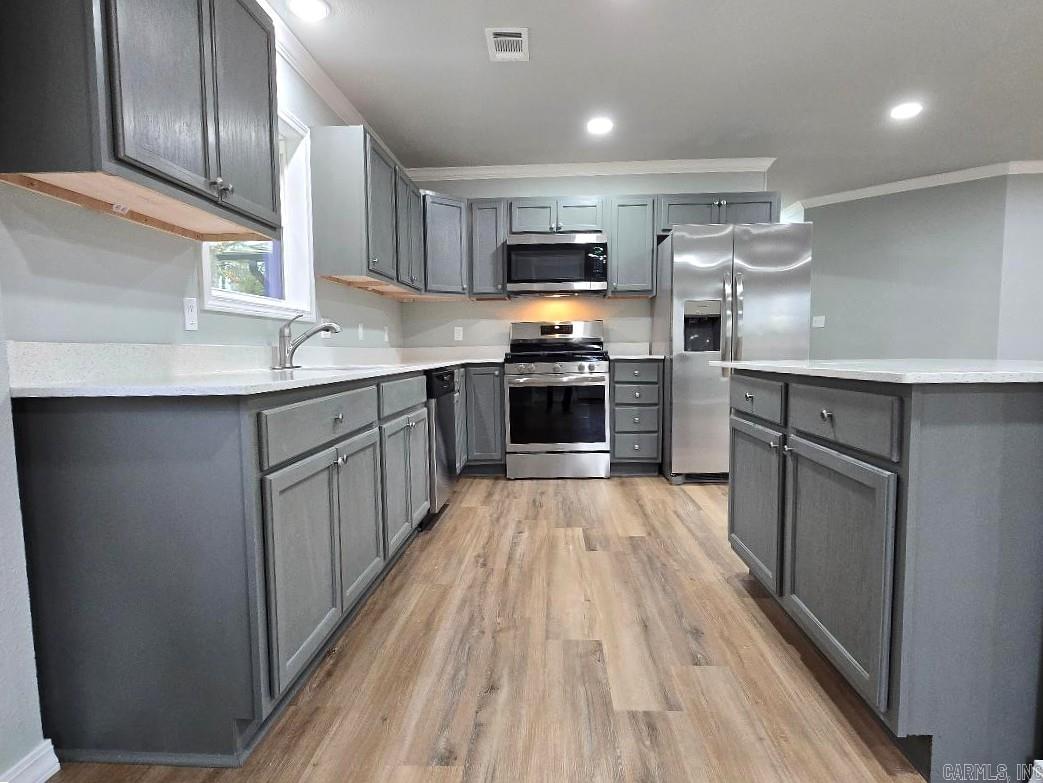 GENEVA SUB - Residential