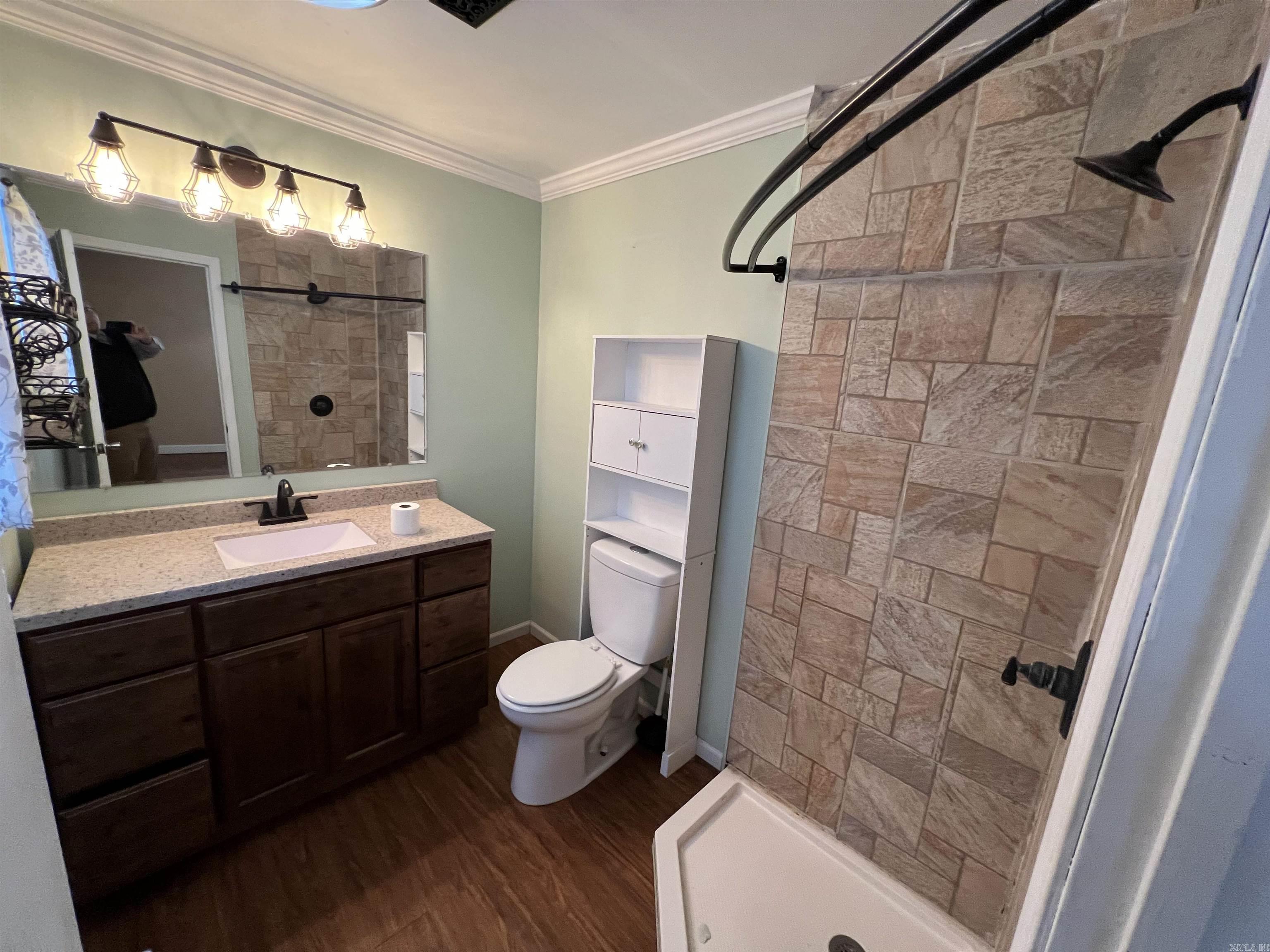 COLONIAL ACRES - Residential