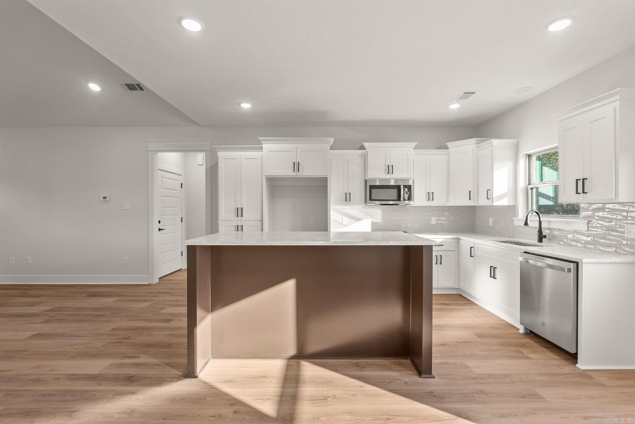 SUMMERLYN SUBDIVISION - Residential