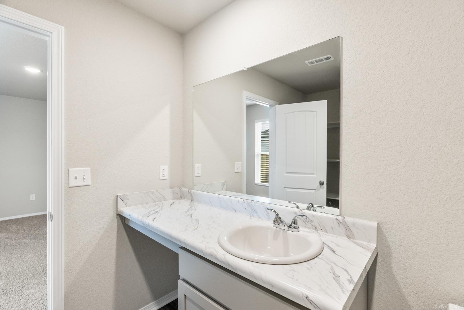 BELL VALLEY - Residential