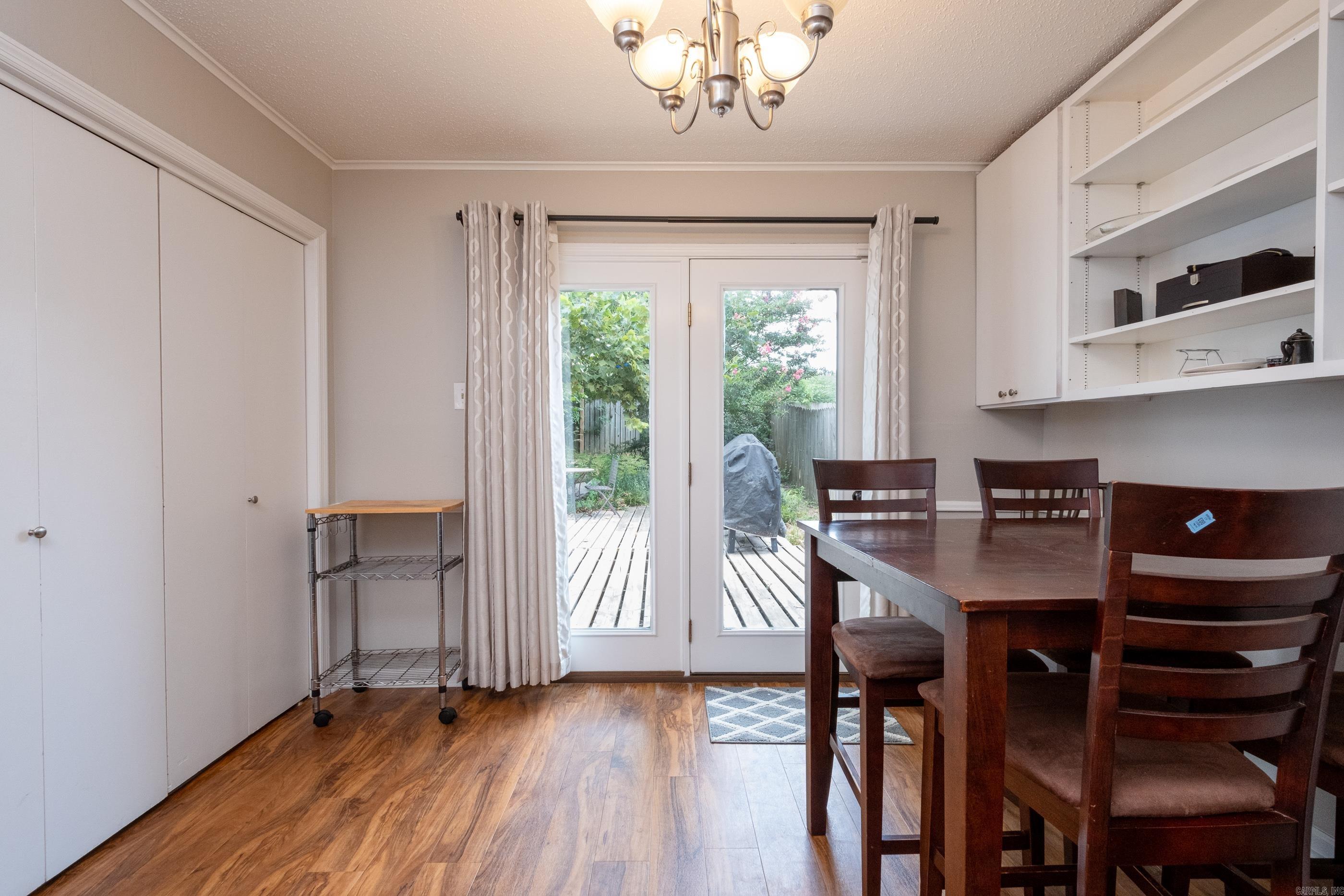 PLEASANT TREE - Residential