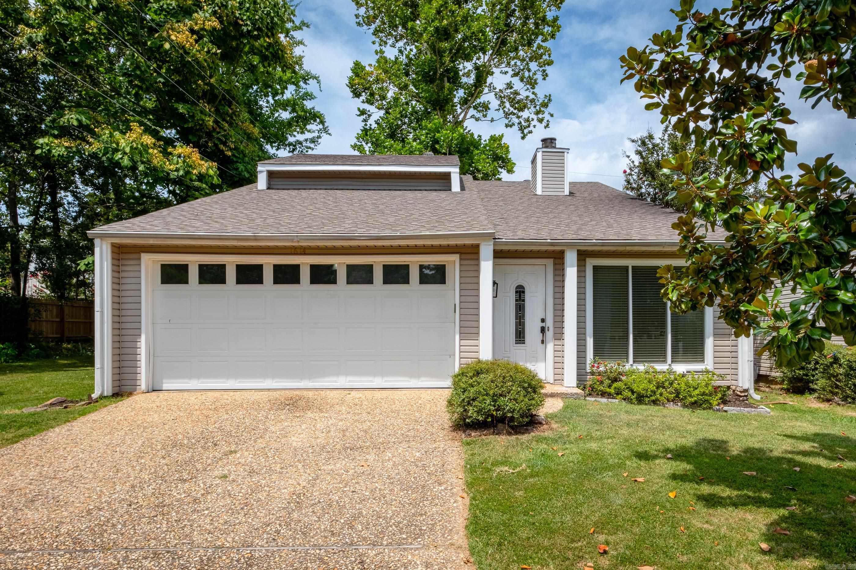 PLEASANT TREE - Residential