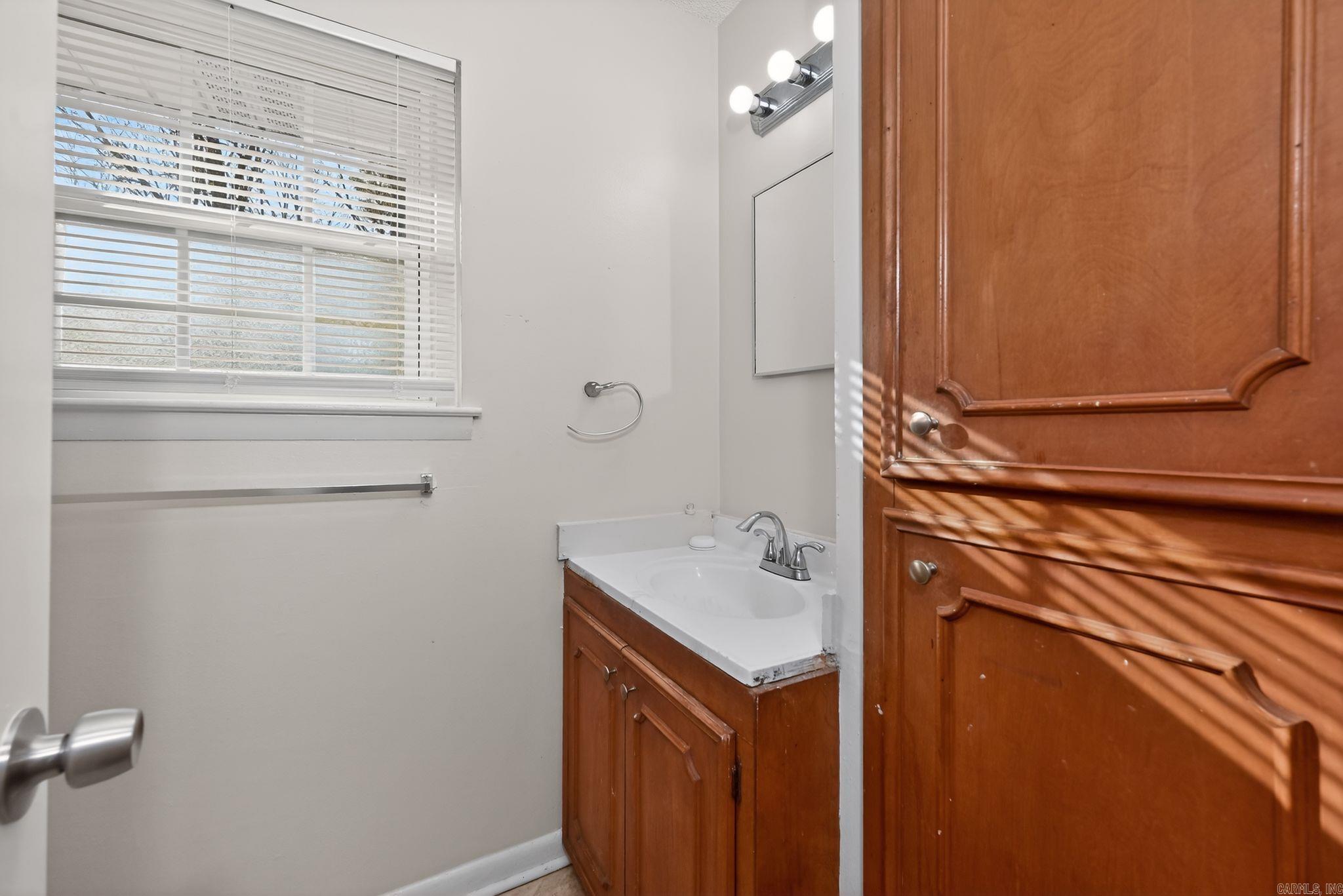 TRASKWOOD MANOR - Residential