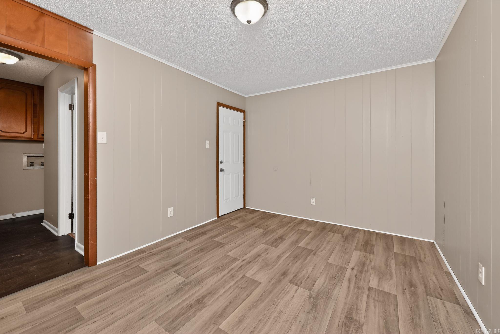 TRASKWOOD MANOR - Residential