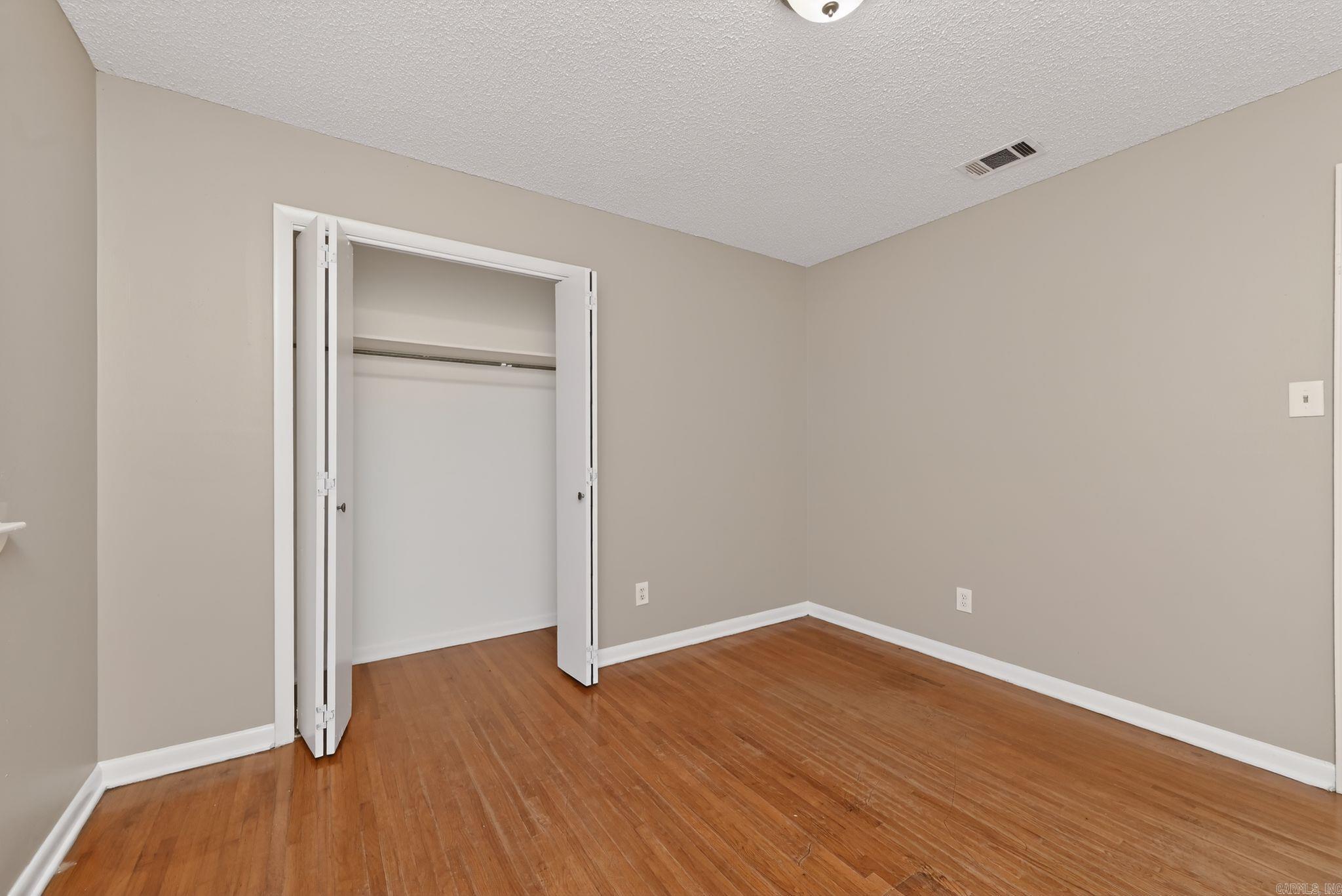 TRASKWOOD MANOR - Residential