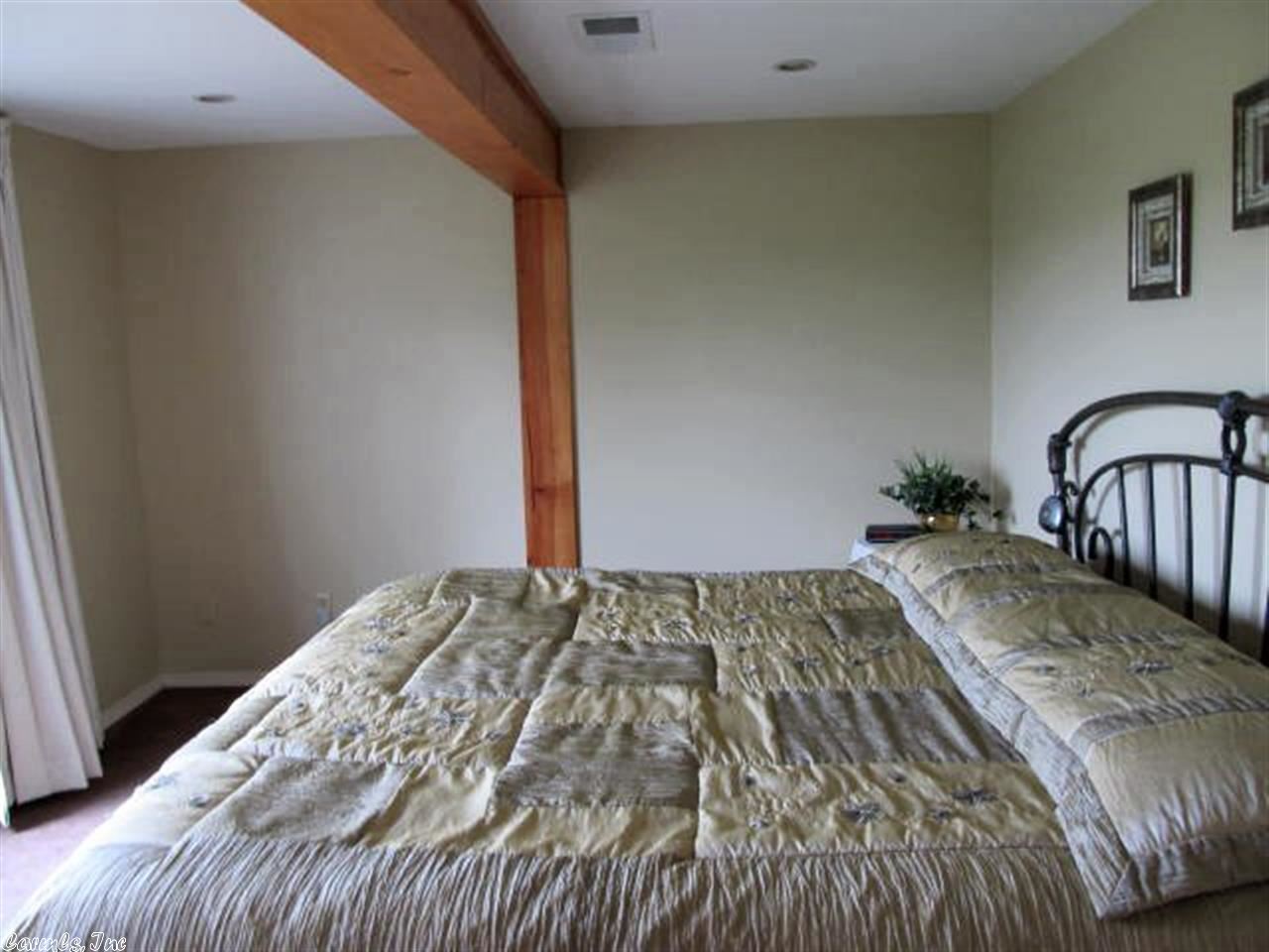 Crow 3rd - Residential