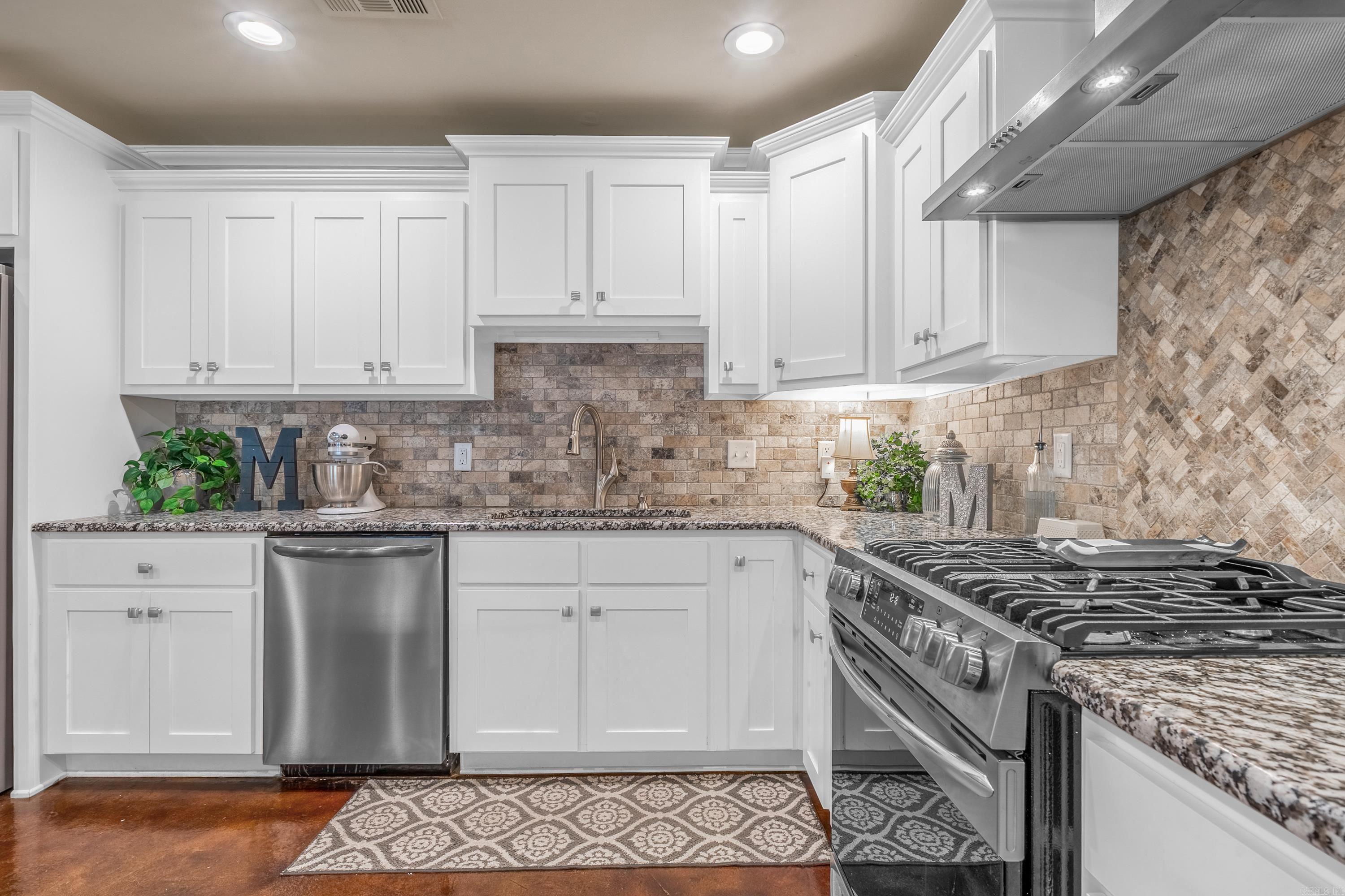 Hidden Lake Estates - Residential