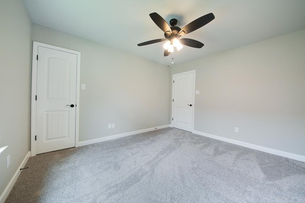 Autumbrook - Residential Lease