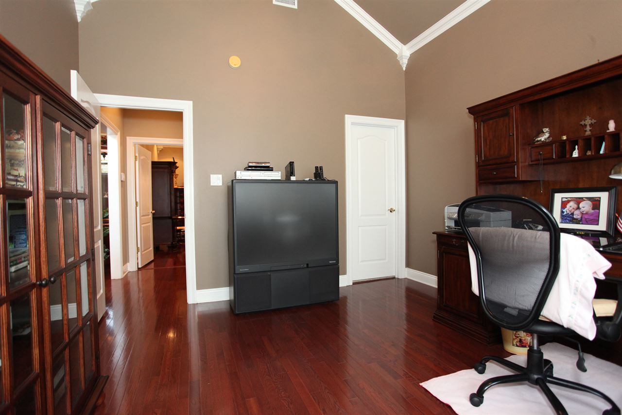 GREYSTONE - Residential