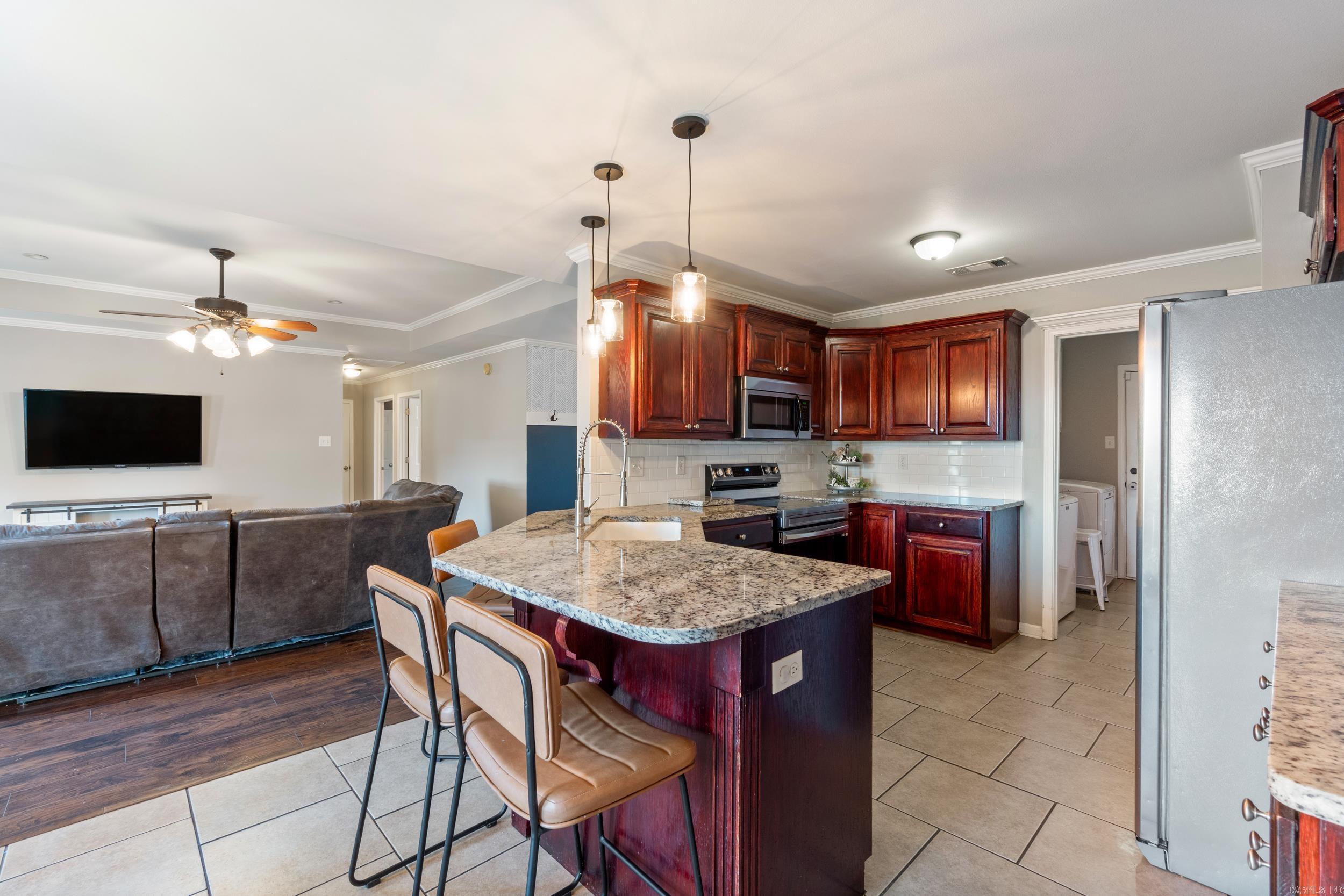 MAGNOLIA GARDENS - Residential