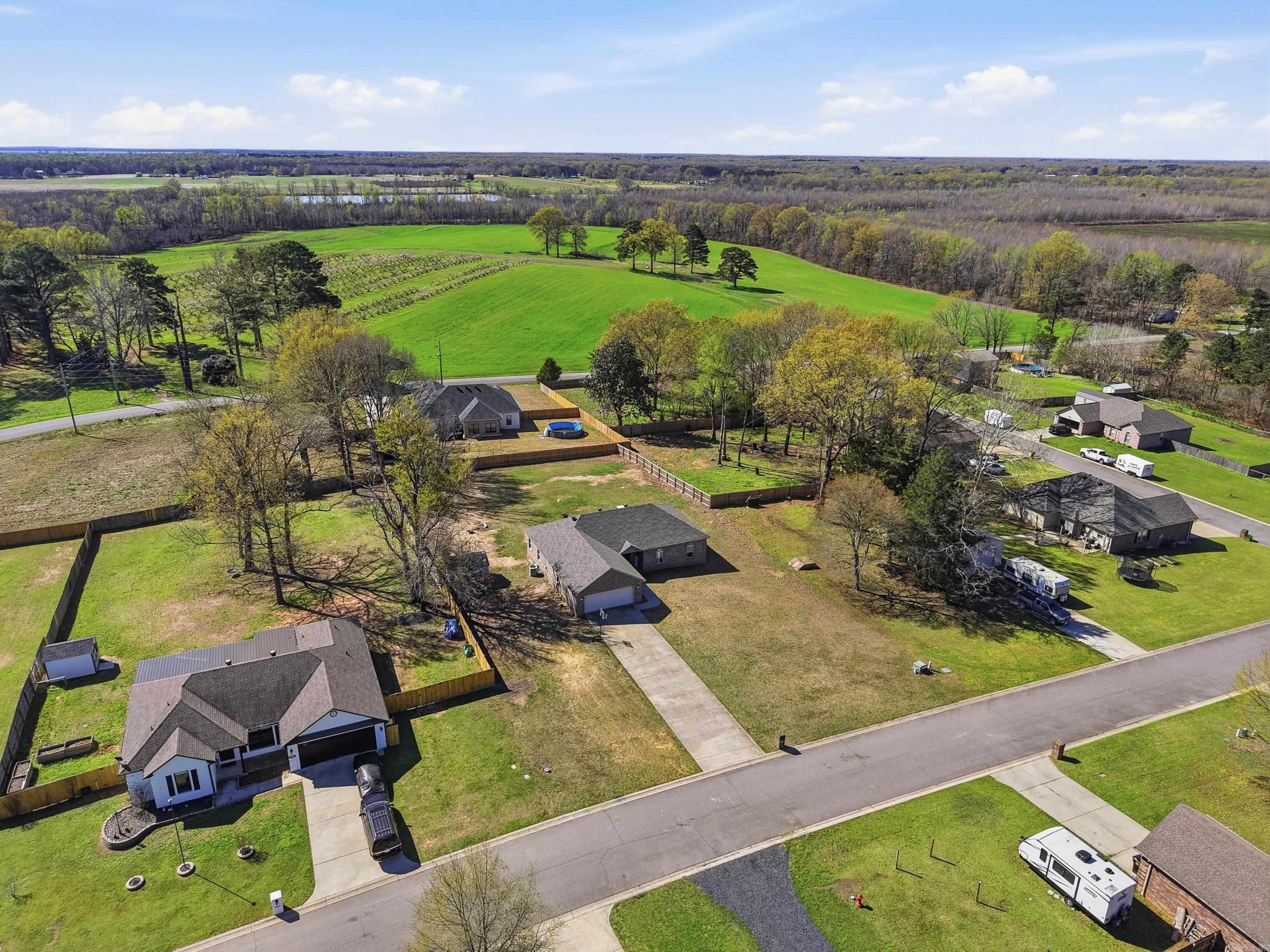 MAGNOLIA GARDENS - Residential