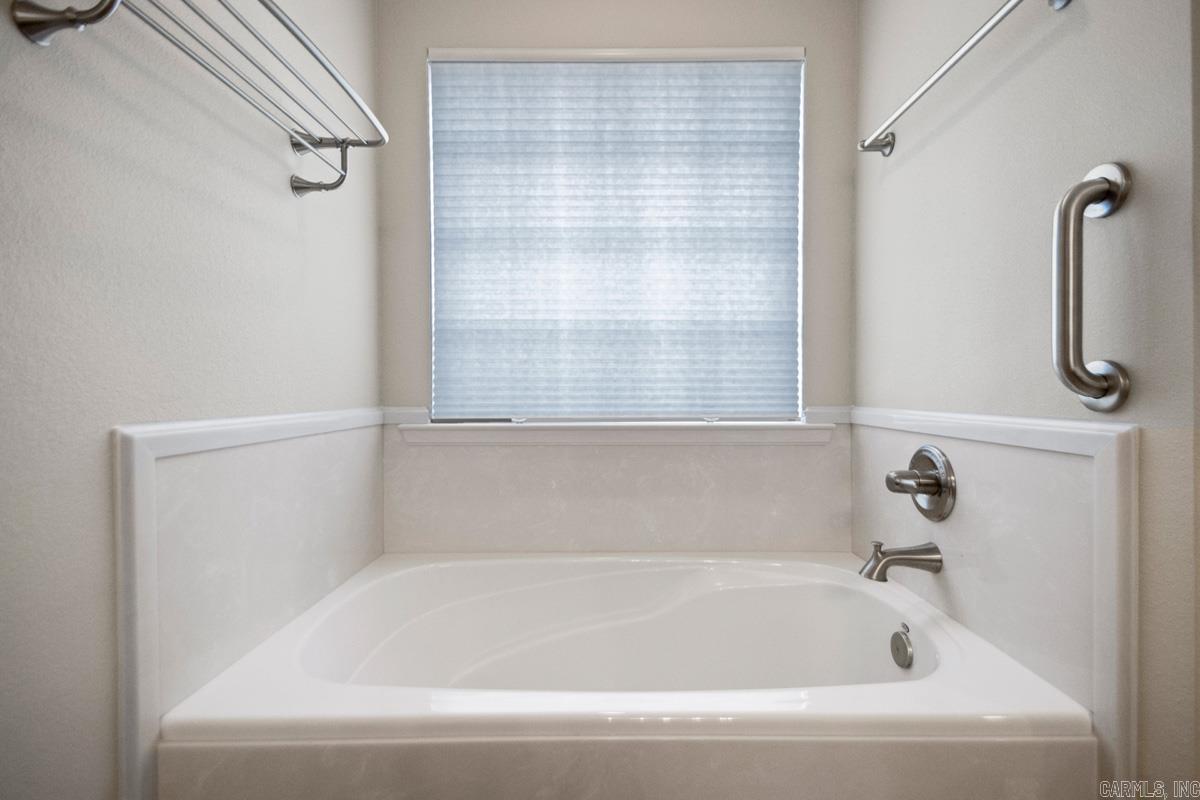 CHESTNUT MEADOWS - Residential