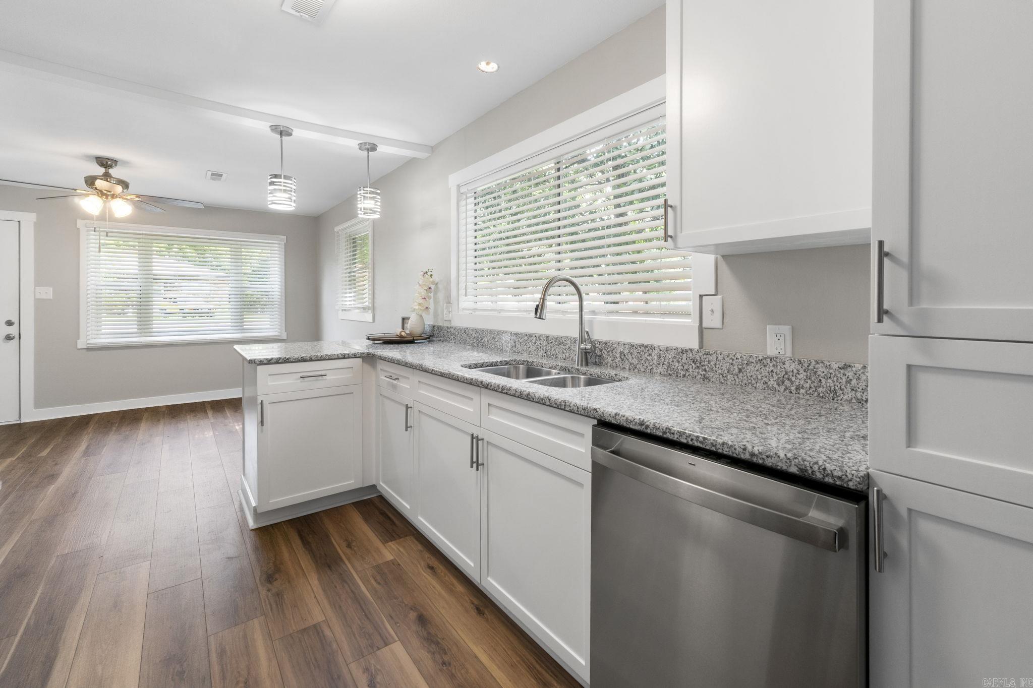 PARK HILL - Residential