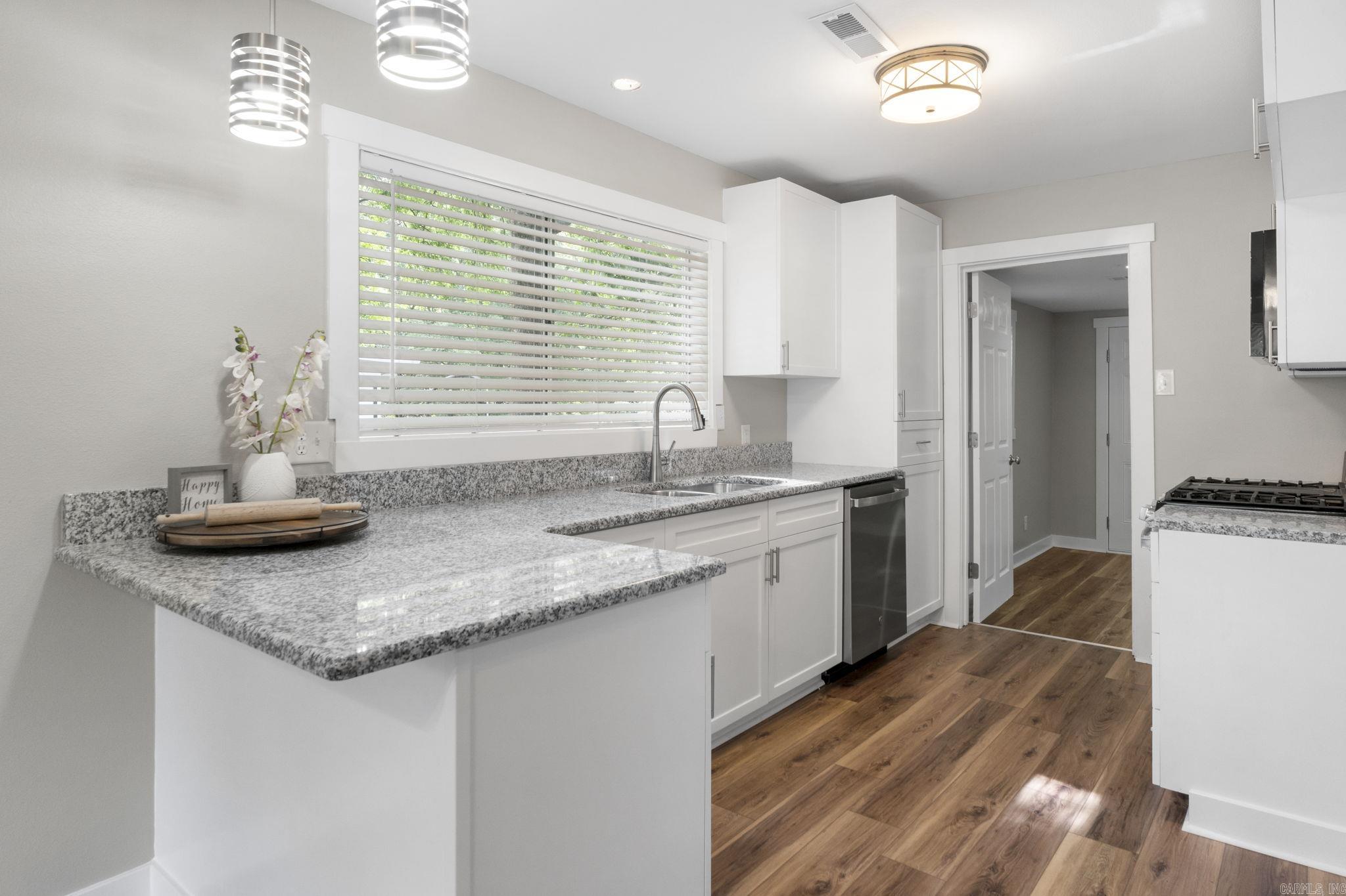 PARK HILL - Residential