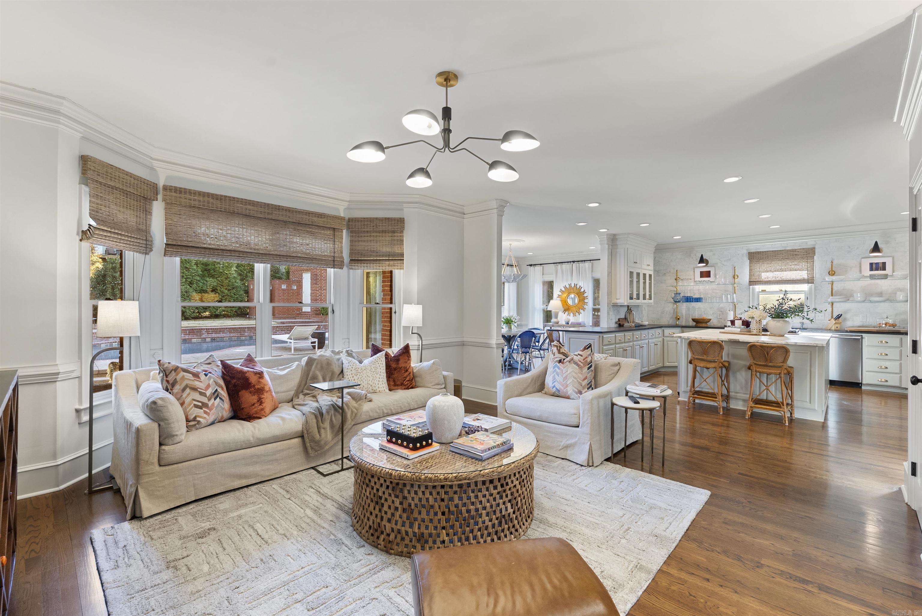 HICKORY CREEK - Residential