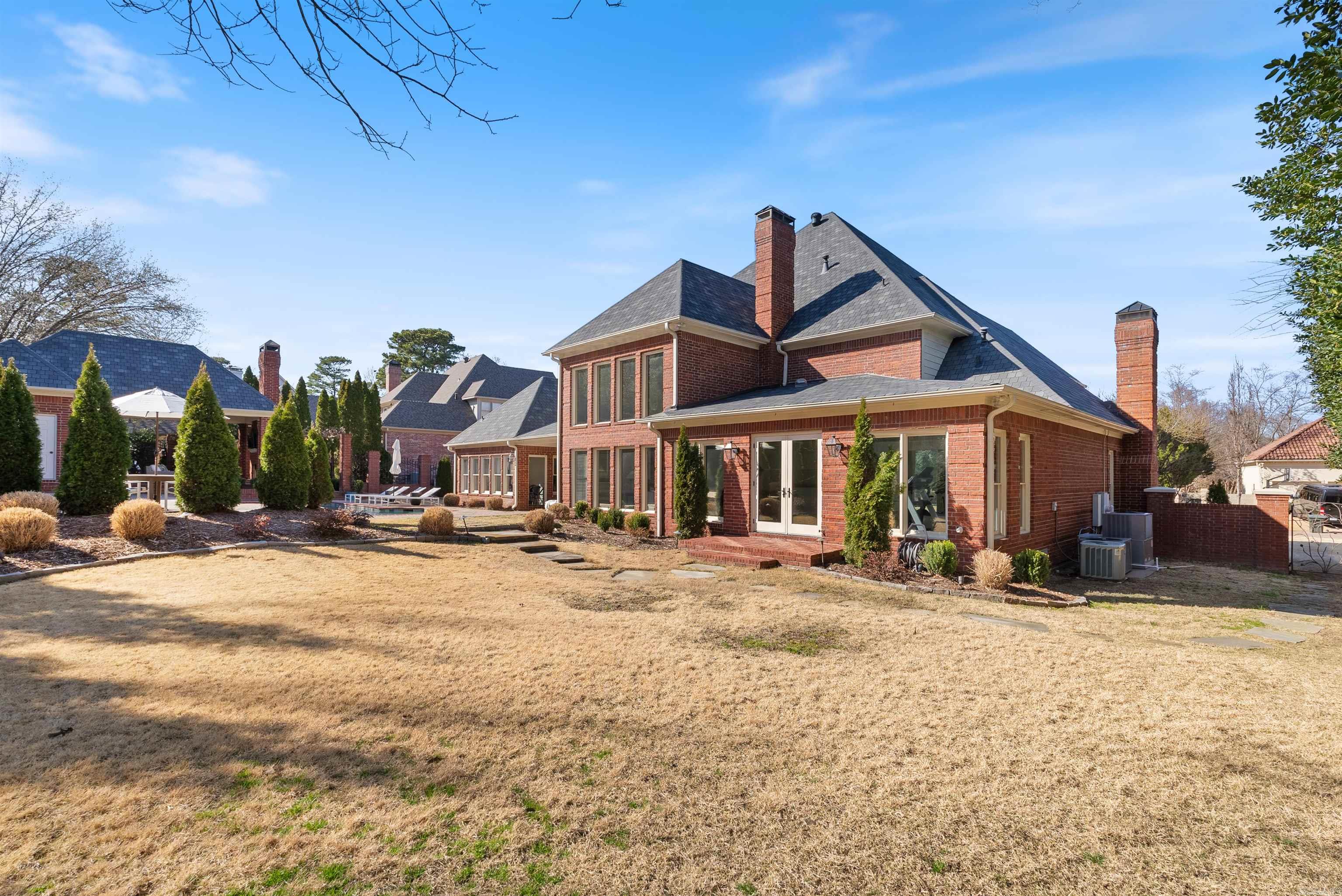 HICKORY CREEK - Residential