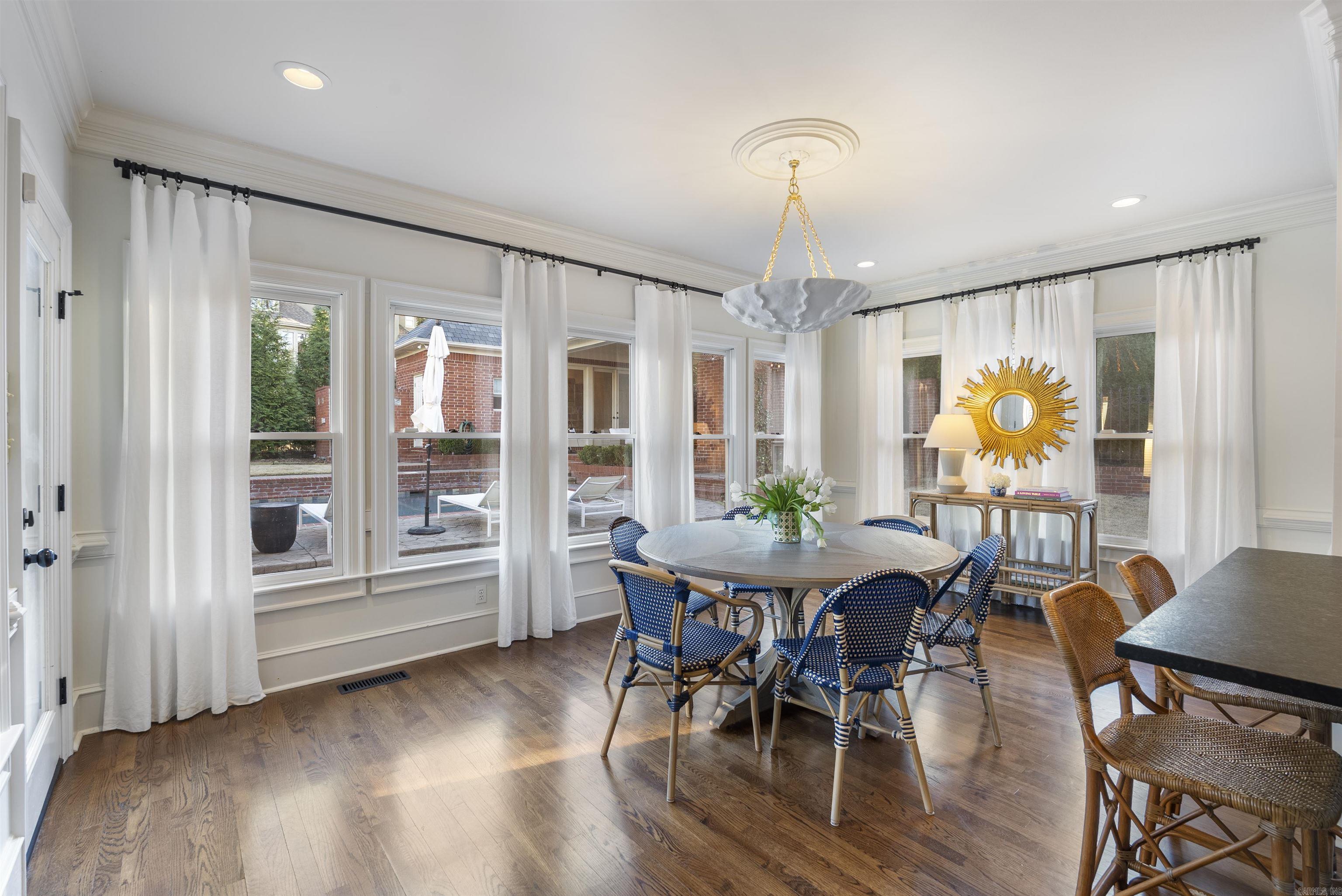 HICKORY CREEK - Residential