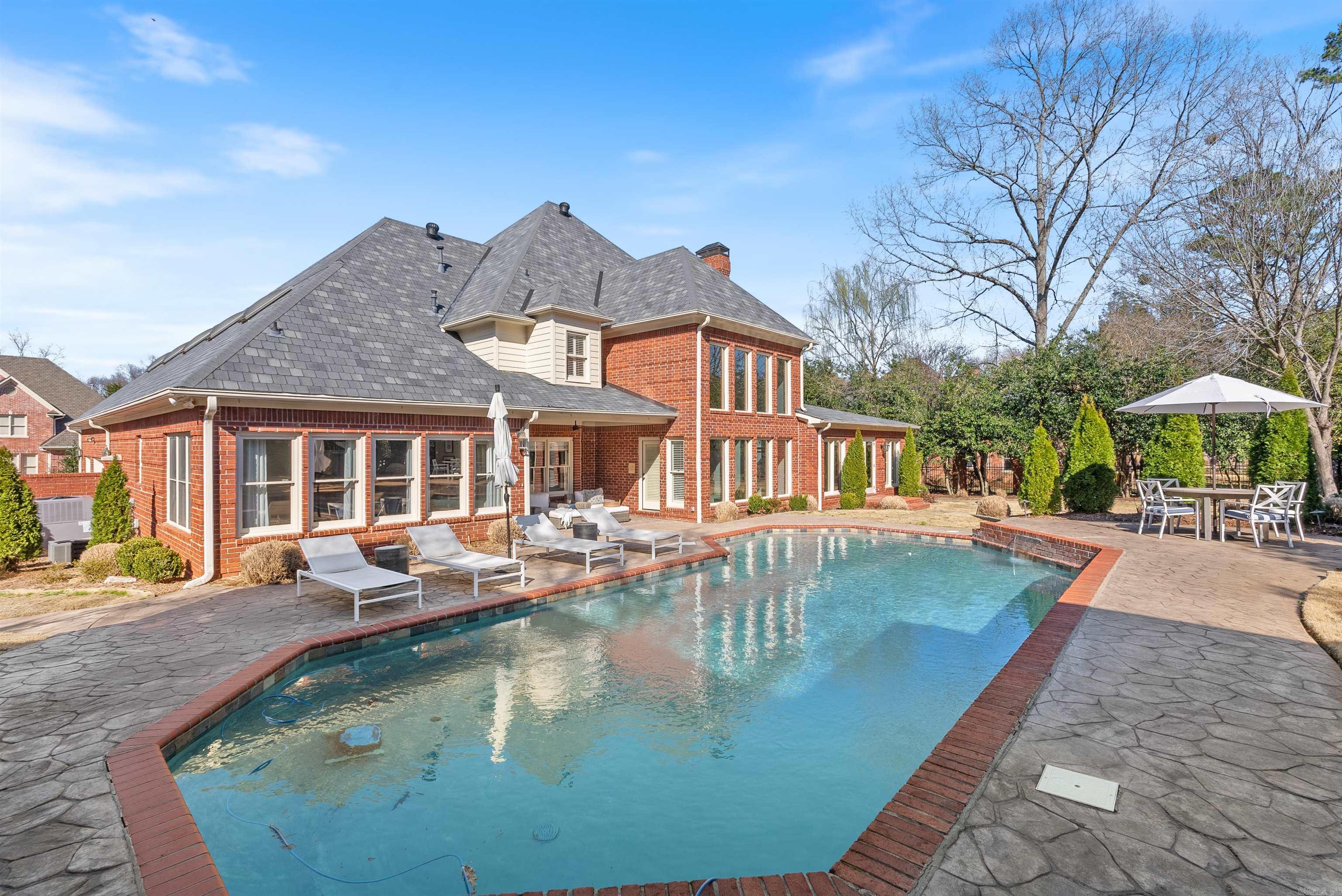 HICKORY CREEK - Residential