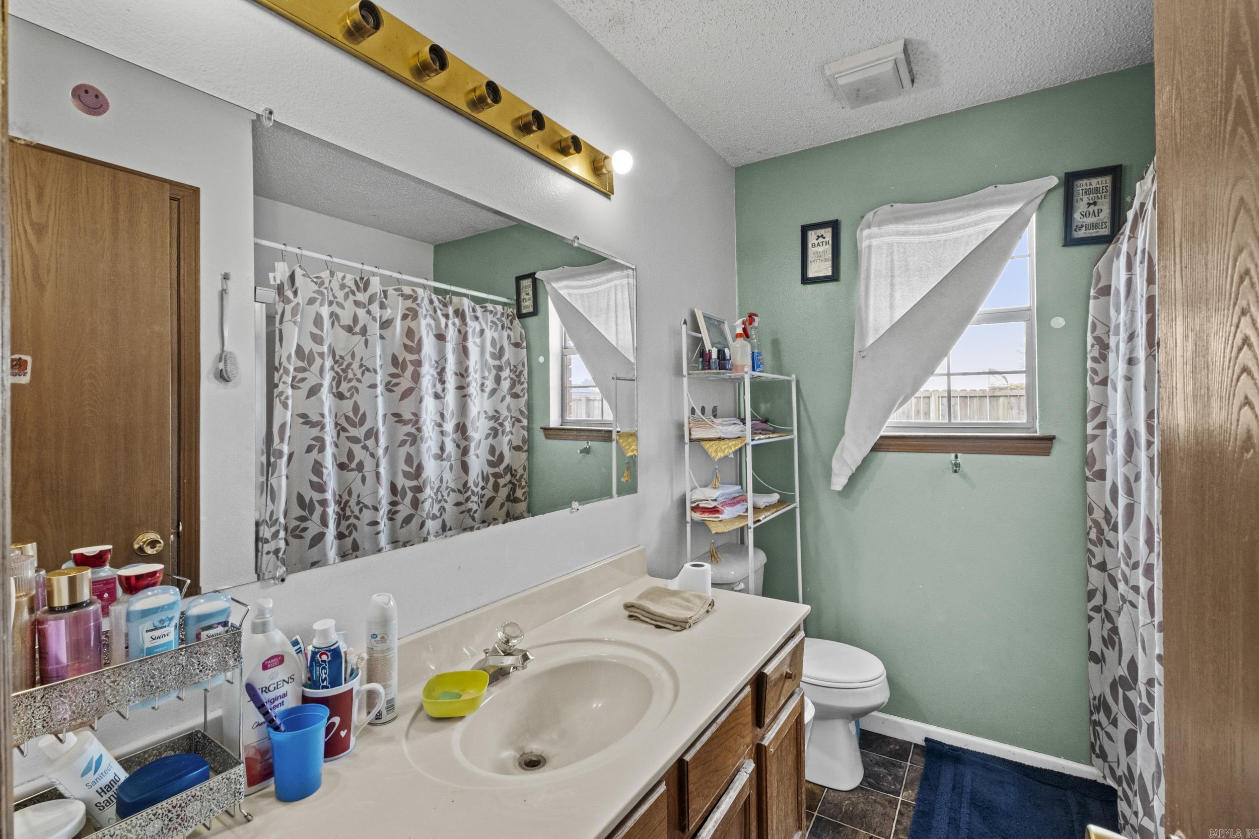 HAYS ADDITION - Residential Income