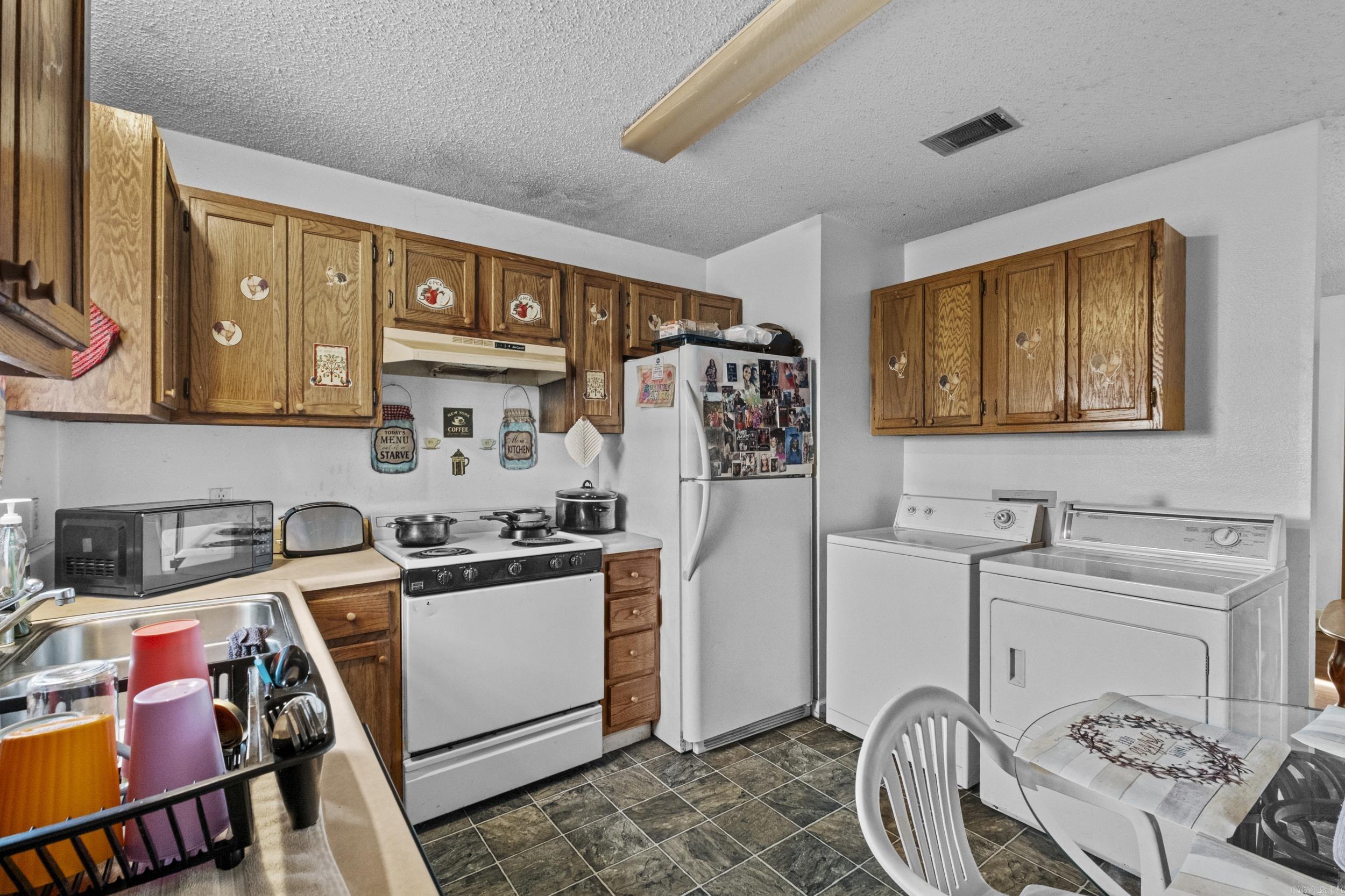 HAYS ADDITION - Residential Income