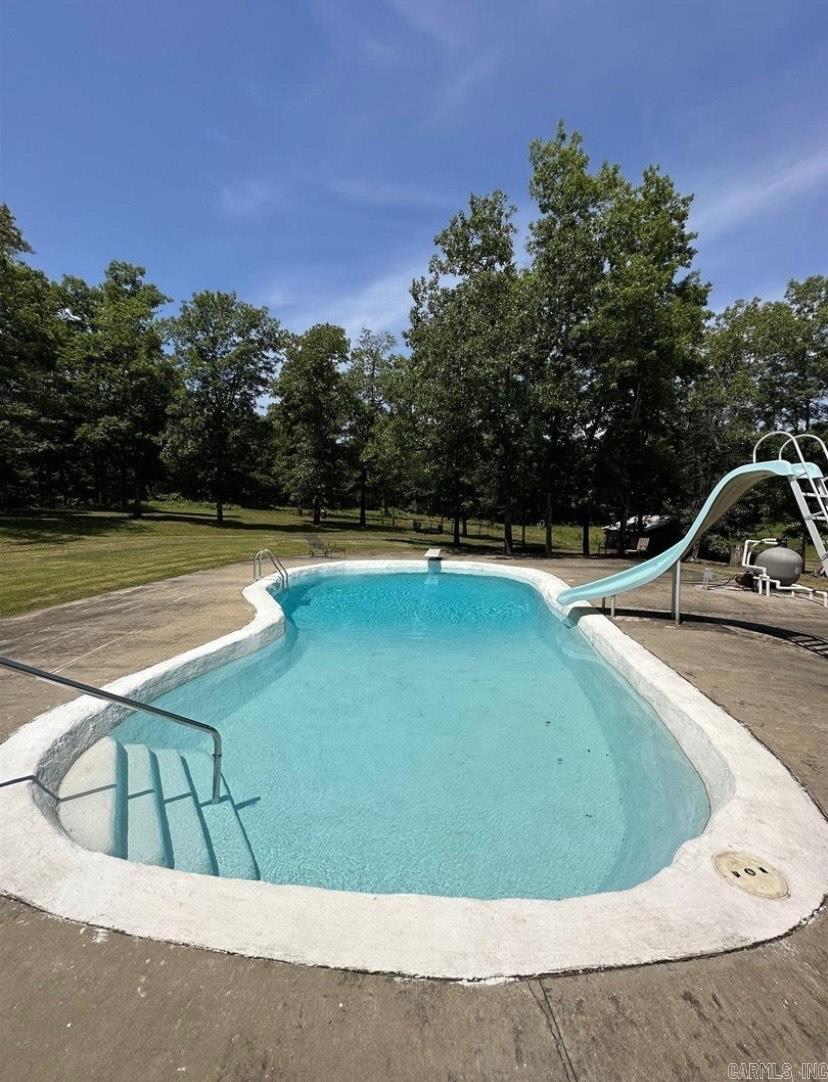 PINE TREE ACRES - Residential