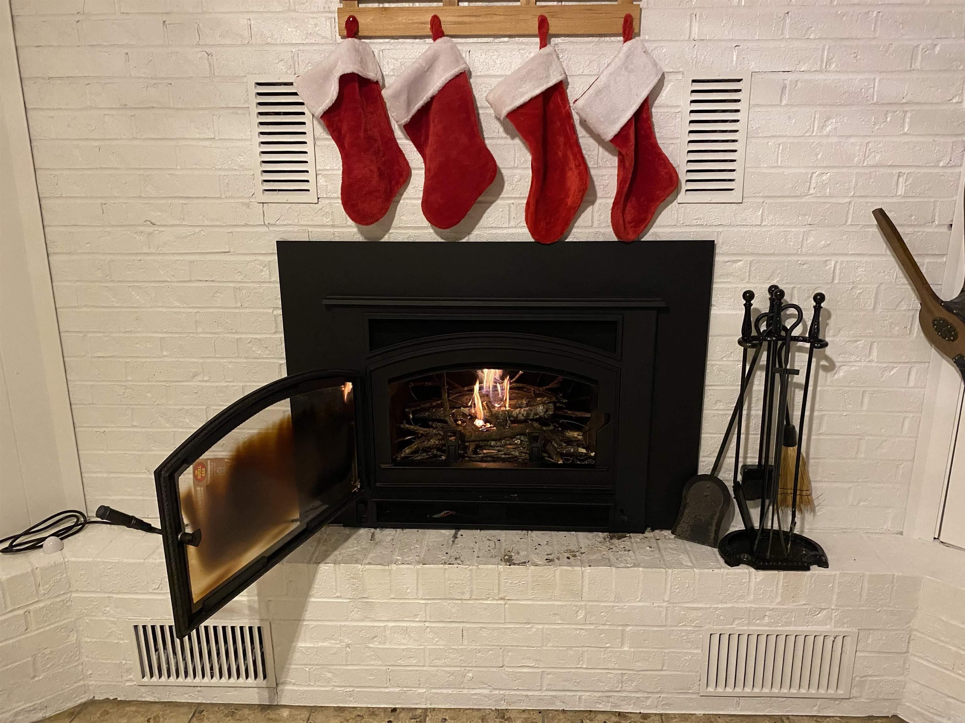 PINE TREE ACRES - Residential