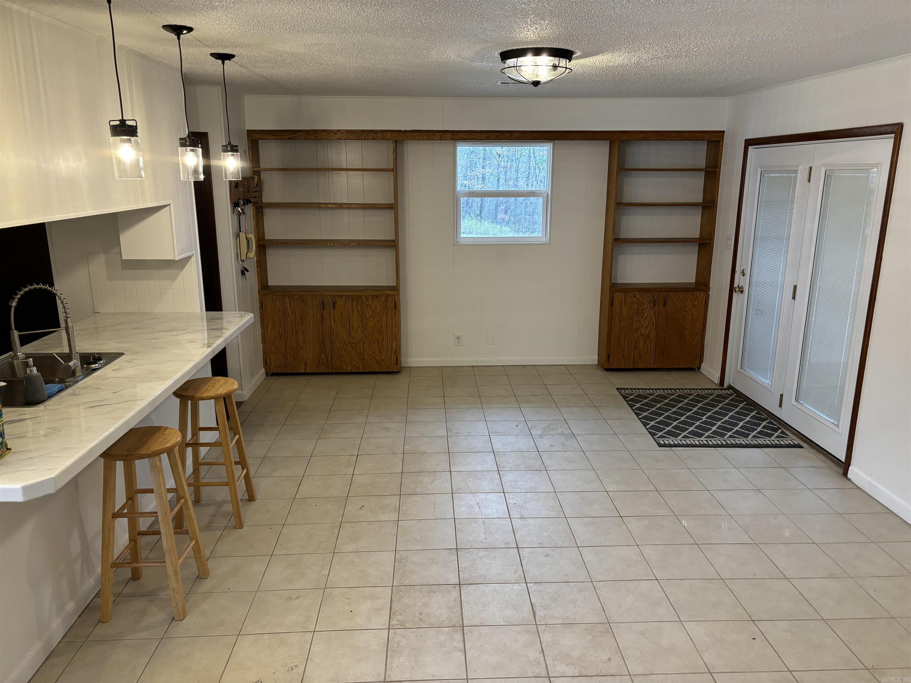 PINE TREE ACRES - Residential