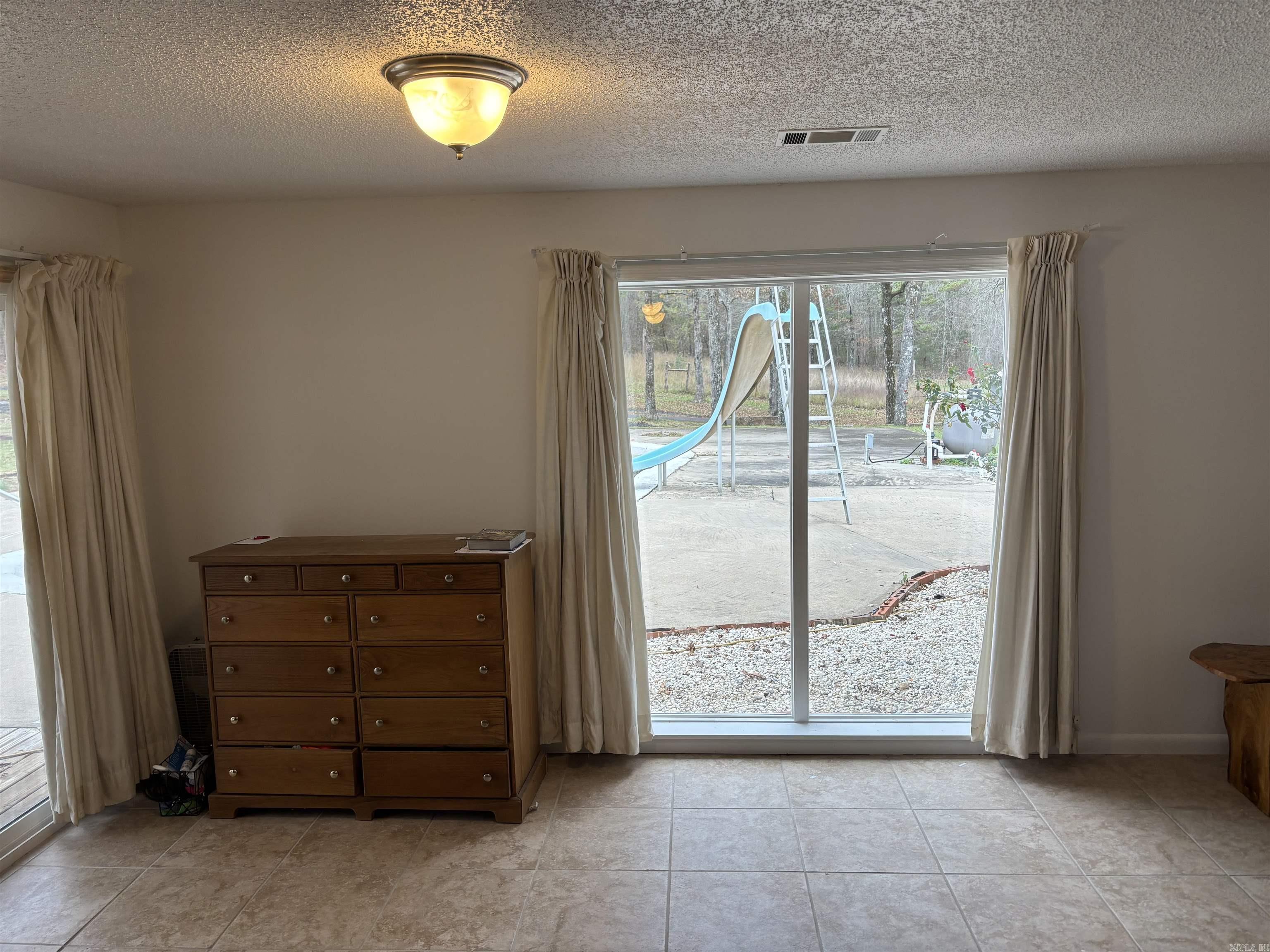 PINE TREE ACRES - Residential