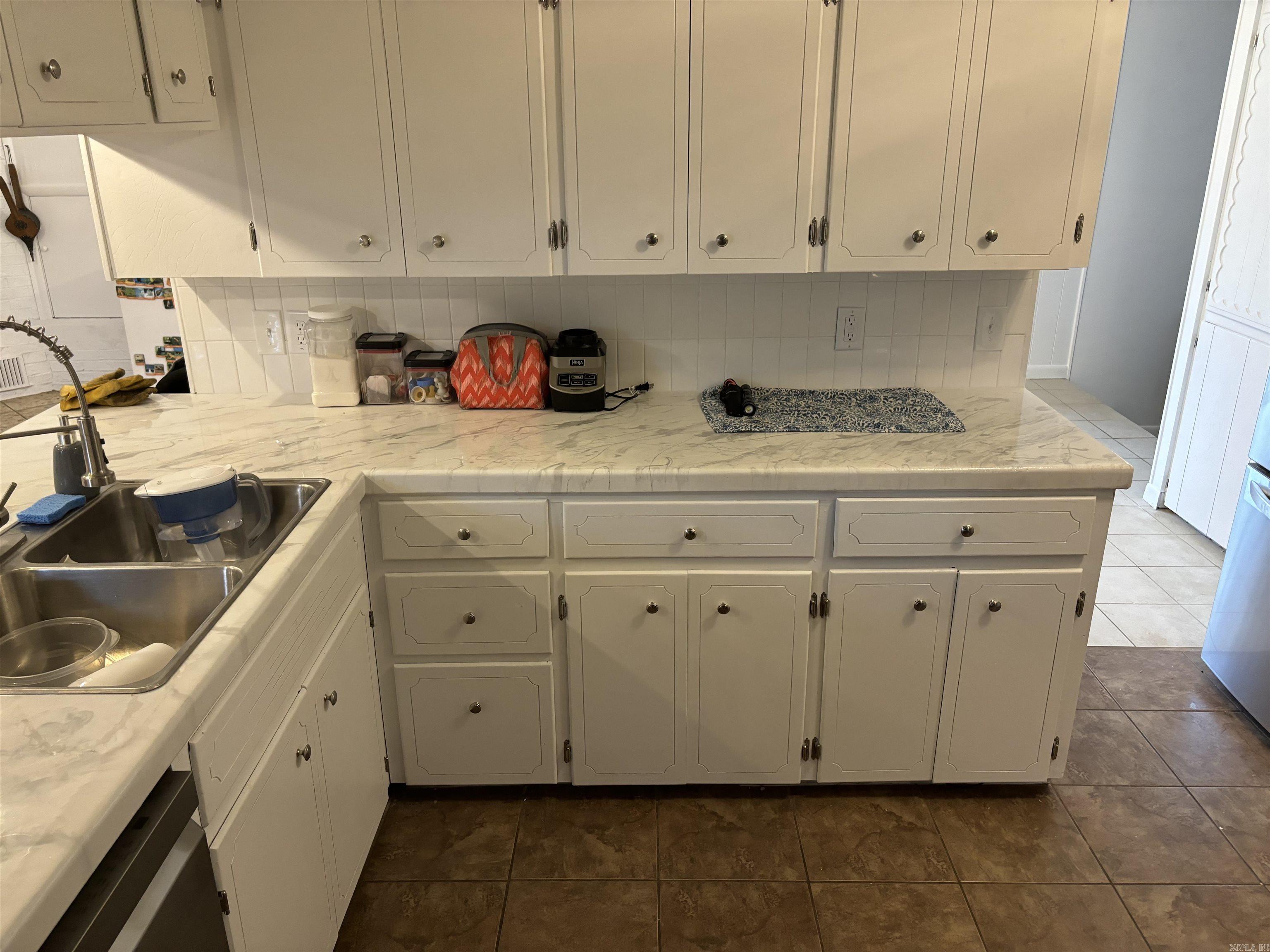 PINE TREE ACRES - Residential