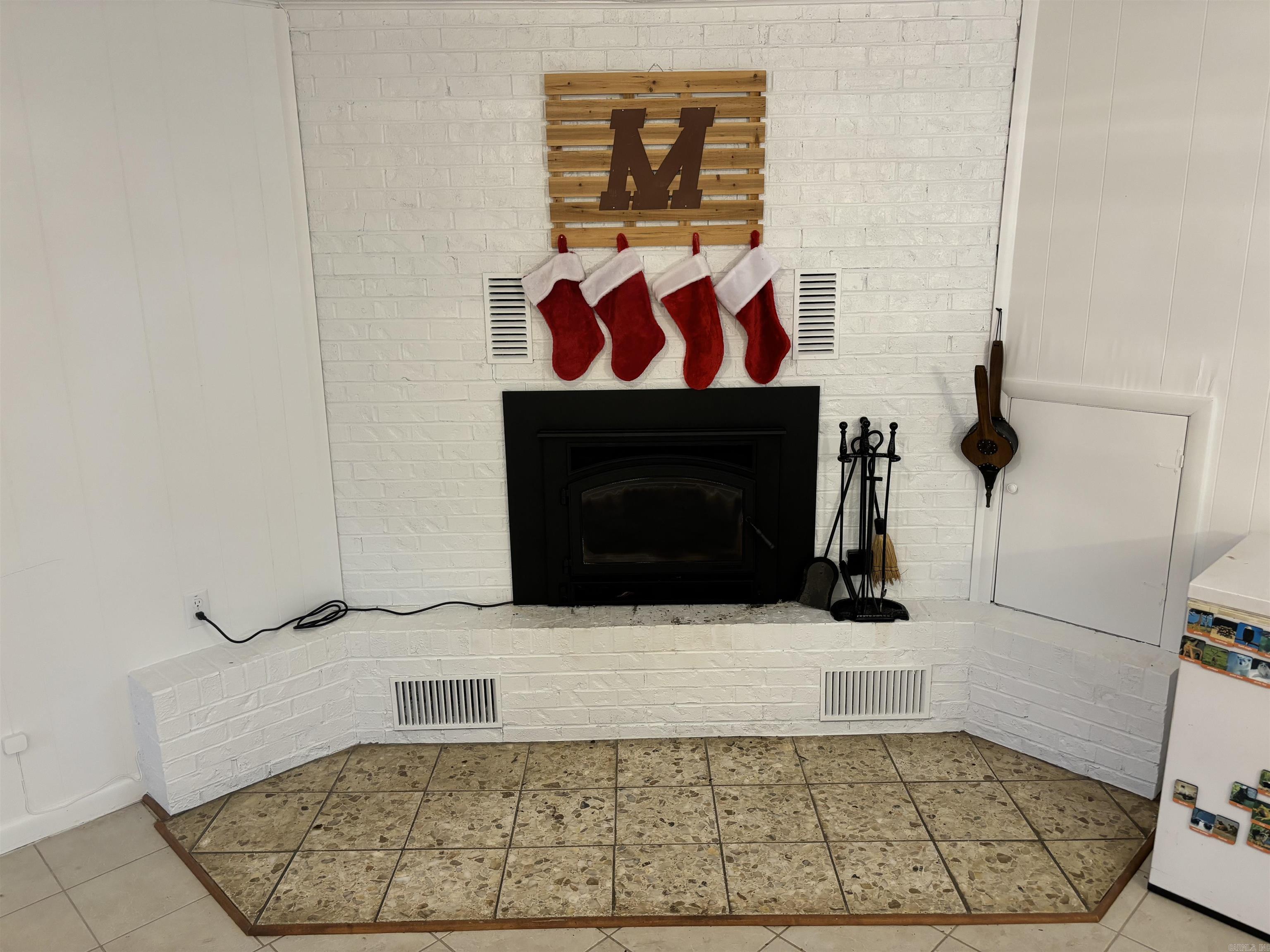 PINE TREE ACRES - Residential