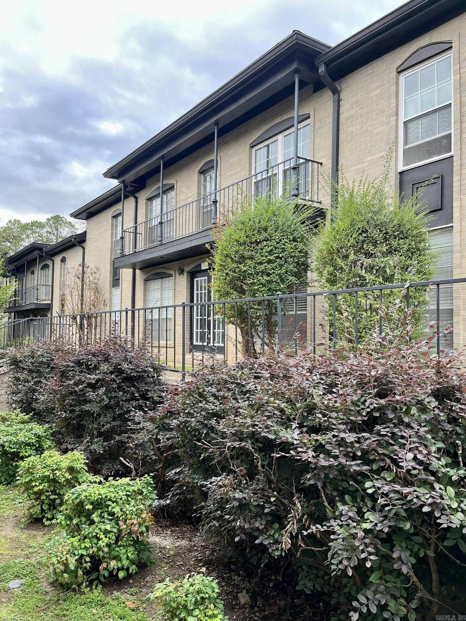 Windsor Garden Condominiums - Residential Lease