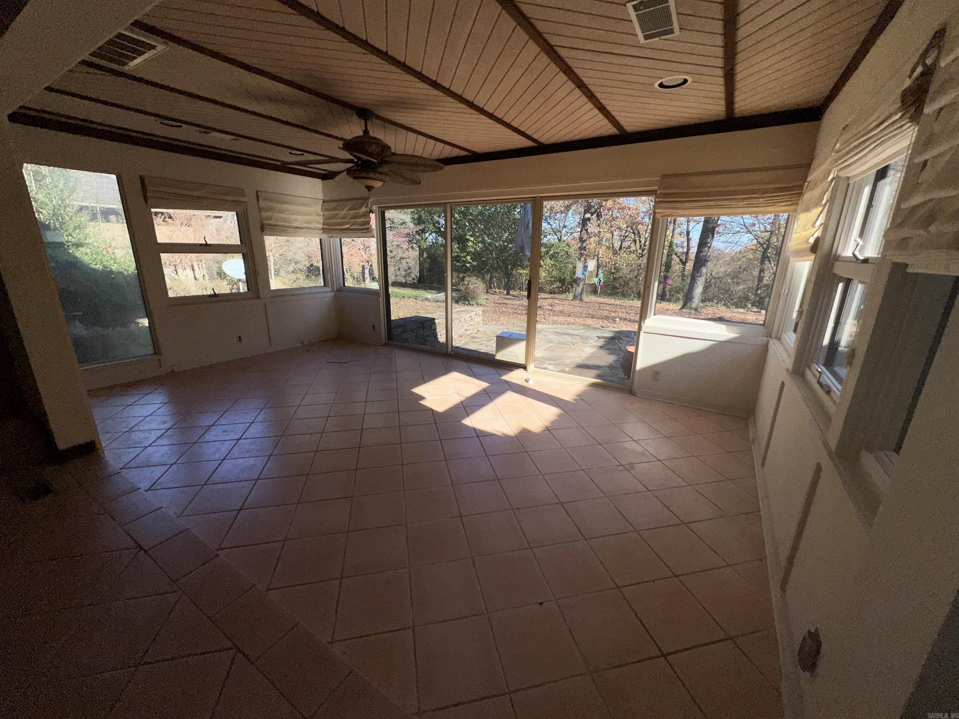 Eden Isle - Residential