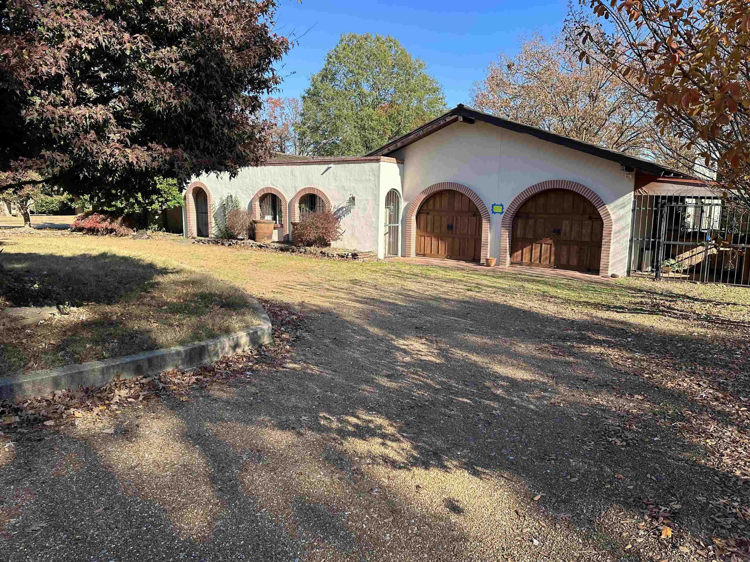 Introducing this large 2 bedroom home nestled on the prestigious golf course in Eden Isle subdivision. Large windows allow for natural light all through out the home. The living area is perfect for entertaining, with a seamless flow to an outdoor patio. Agents see remarks. All offers go through HUBZU.COM