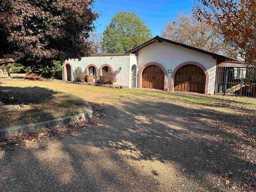 Introducing this large 2 bedroom home nestled on the prestigious golf course in Eden Isle subdivision.  Large windows allow for natural light all through out the home.  The living area is perfect for entertaining, with a seamless flow to an outdoor patio.  Agents see remarks.  All offers go through HUBZU.COM