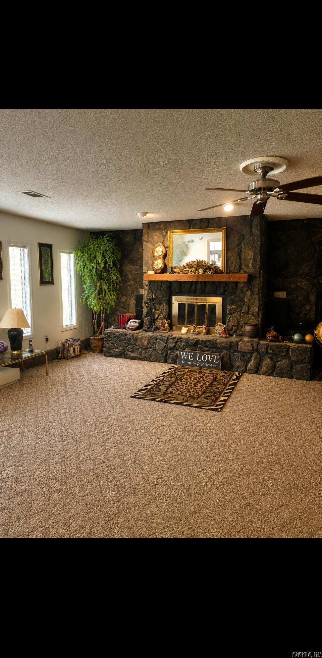 CENTRAL PLACE - Residential