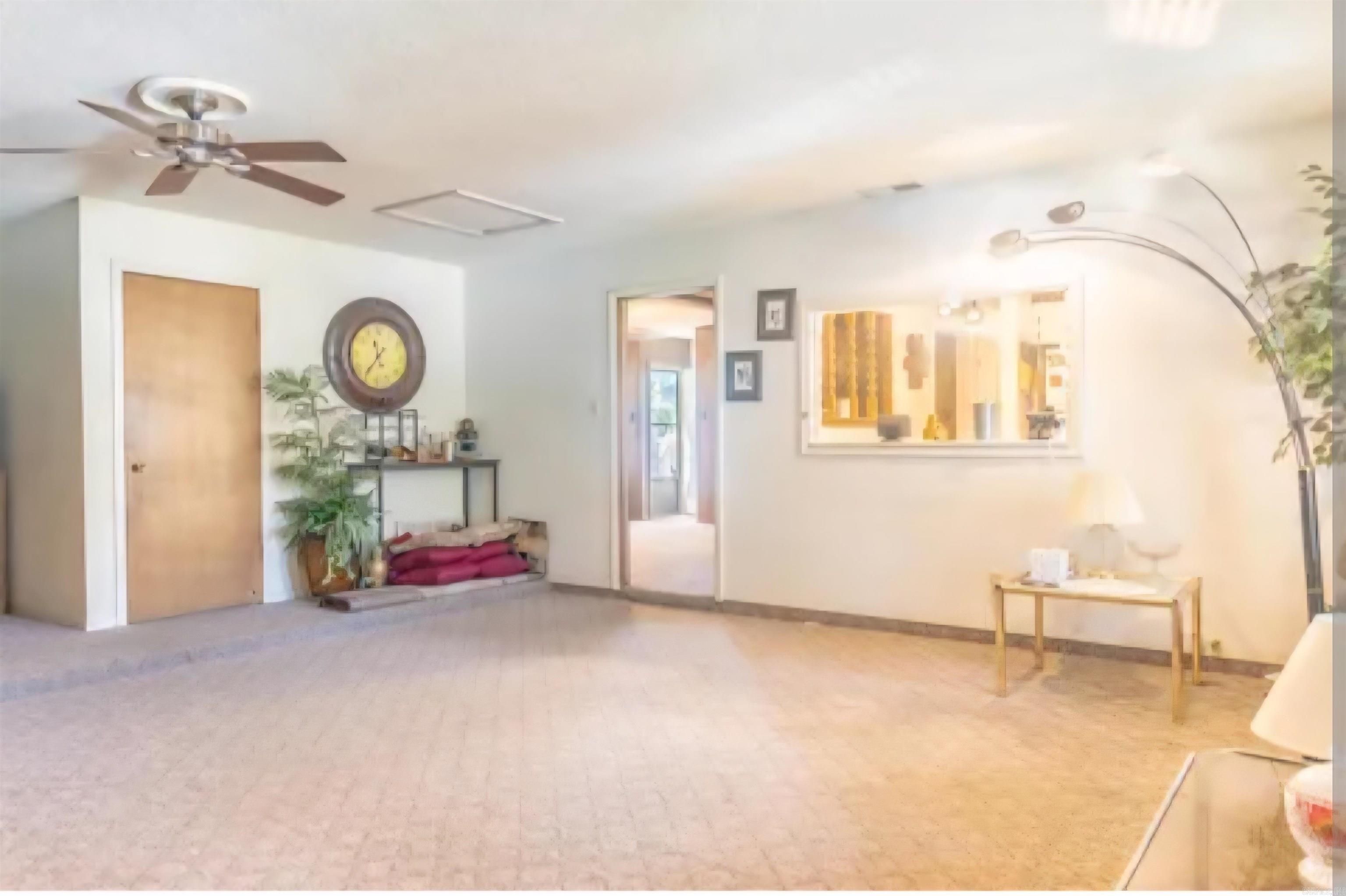 CENTRAL PLACE - Residential