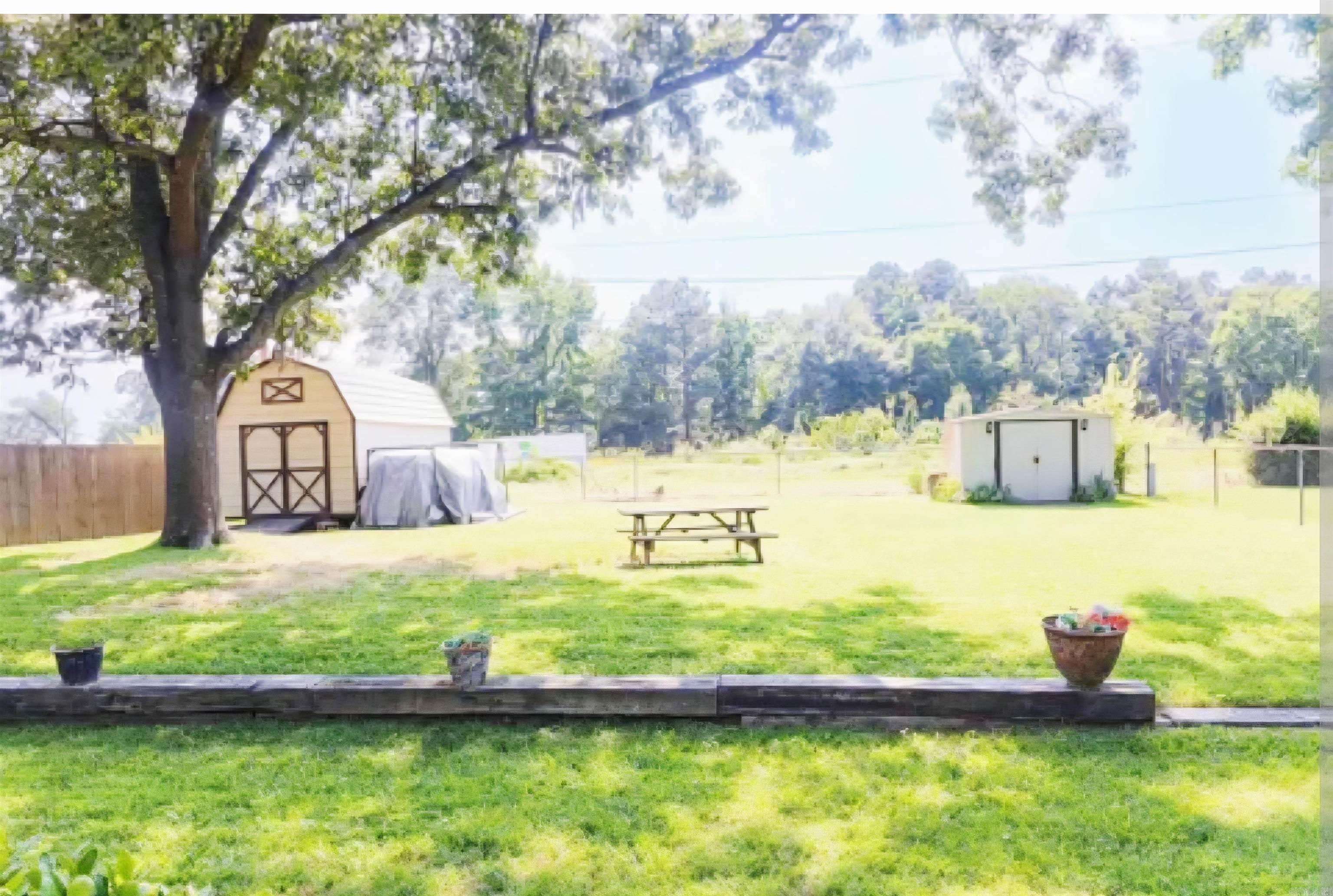 CENTRAL PLACE - Residential