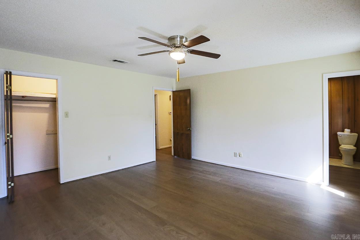 EAST MEADOW - Residential