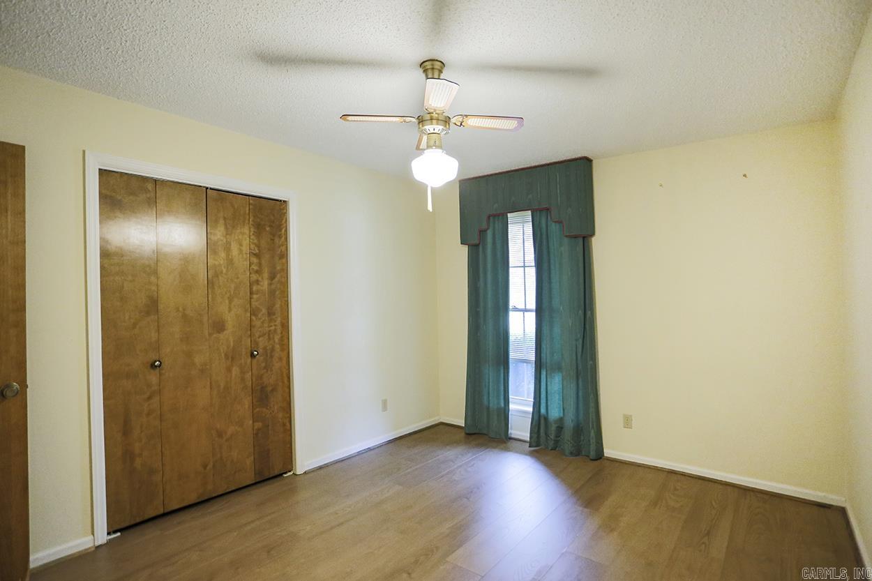 EAST MEADOW - Residential